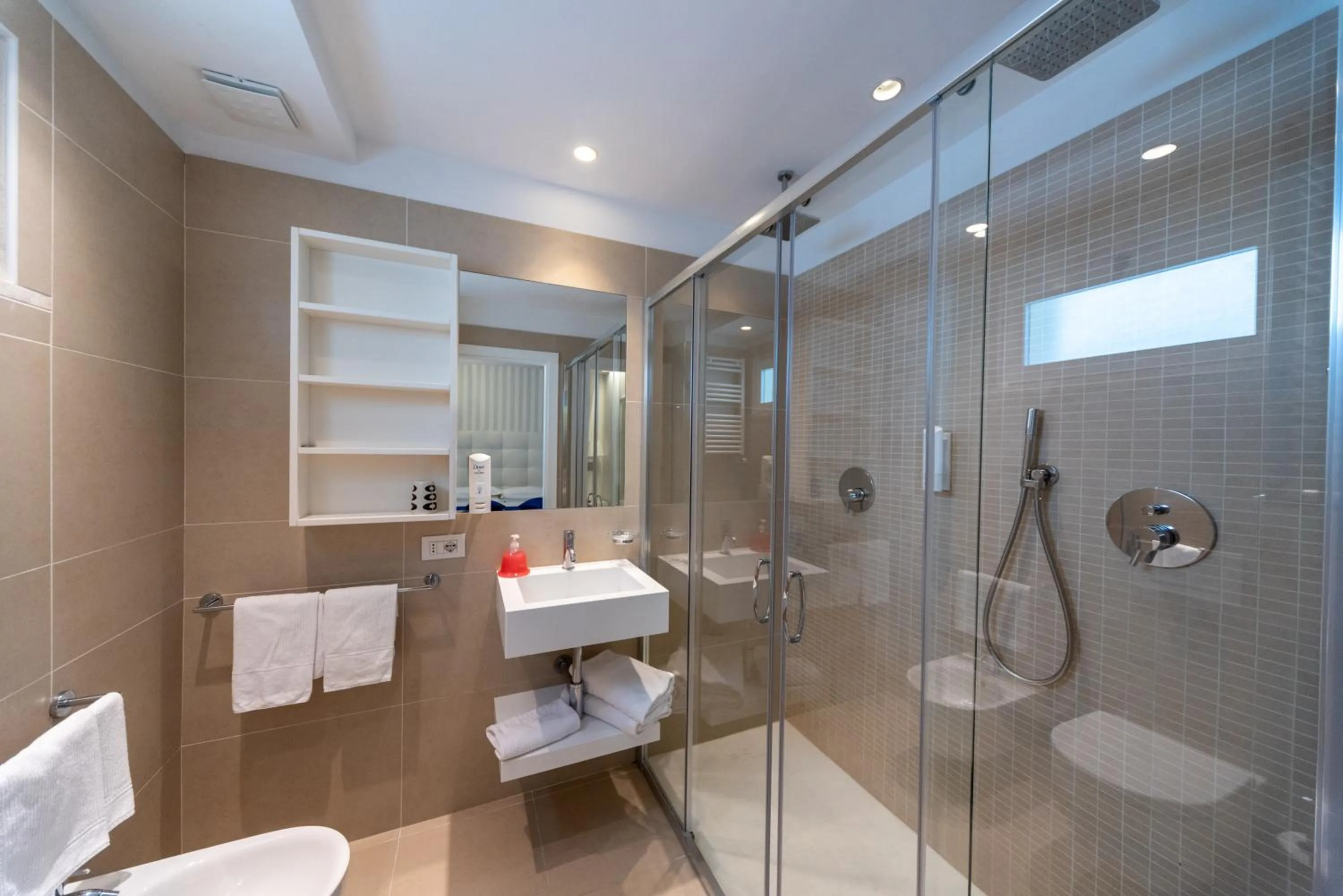 Bathroom in Hotel Fedora Riccione - FRONTE MARE