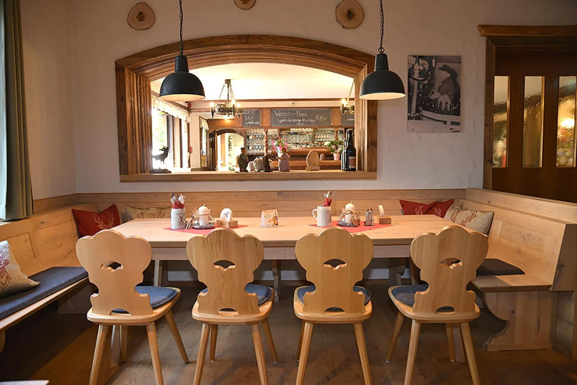 Restaurant/places to eat in Hotelgasthof Schmucker