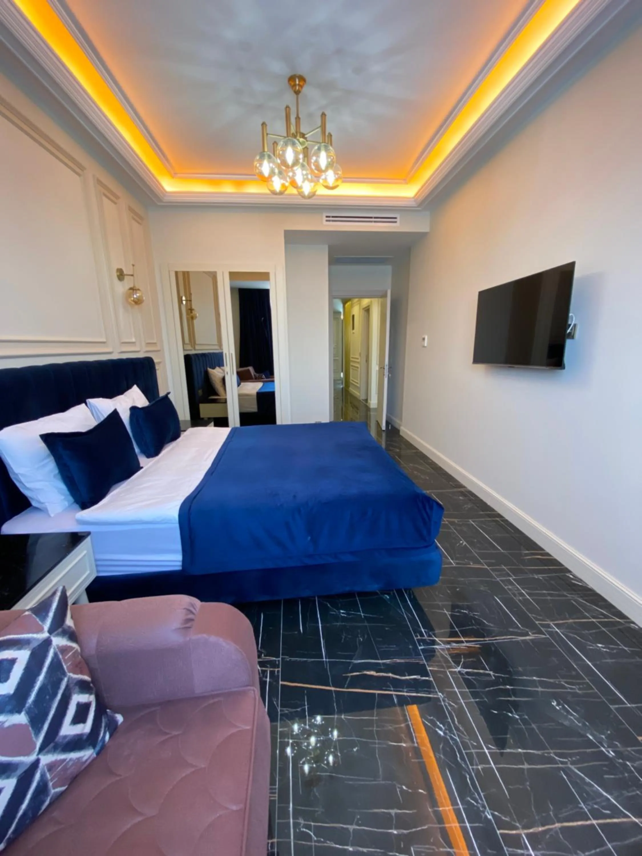 Bed in Princely Suites Nişantaşı