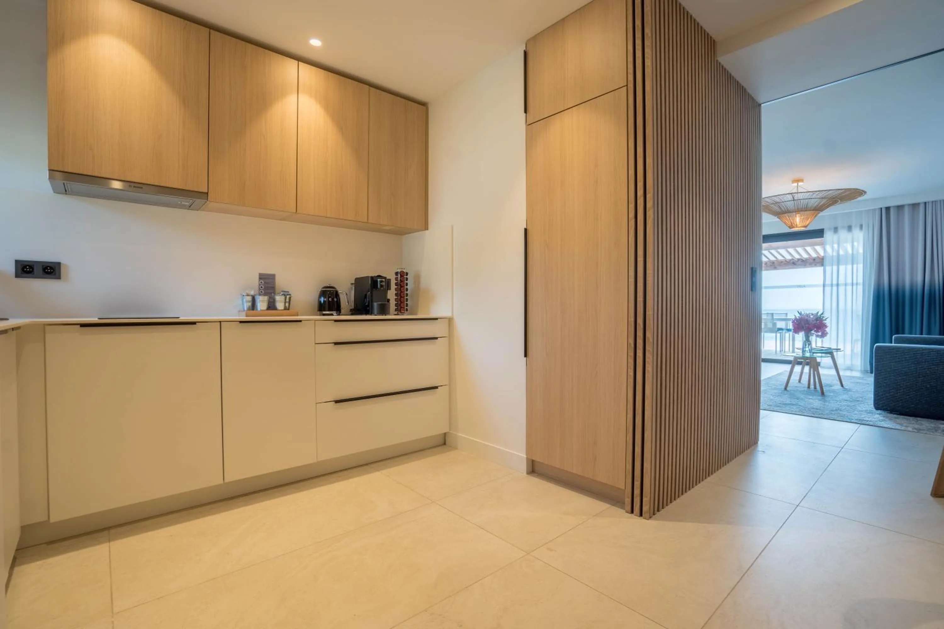 kitchen in EDEN HÔTEL