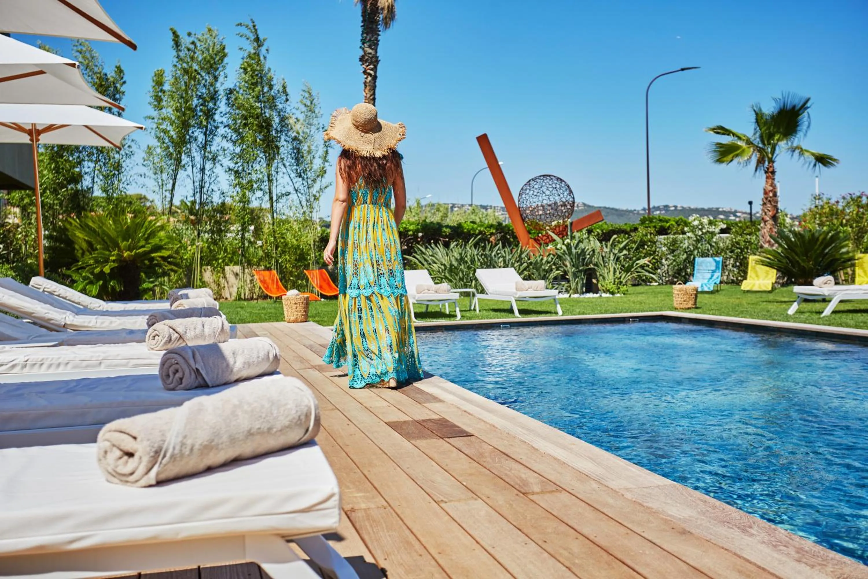 Swimming pool in EDEN HÔTEL