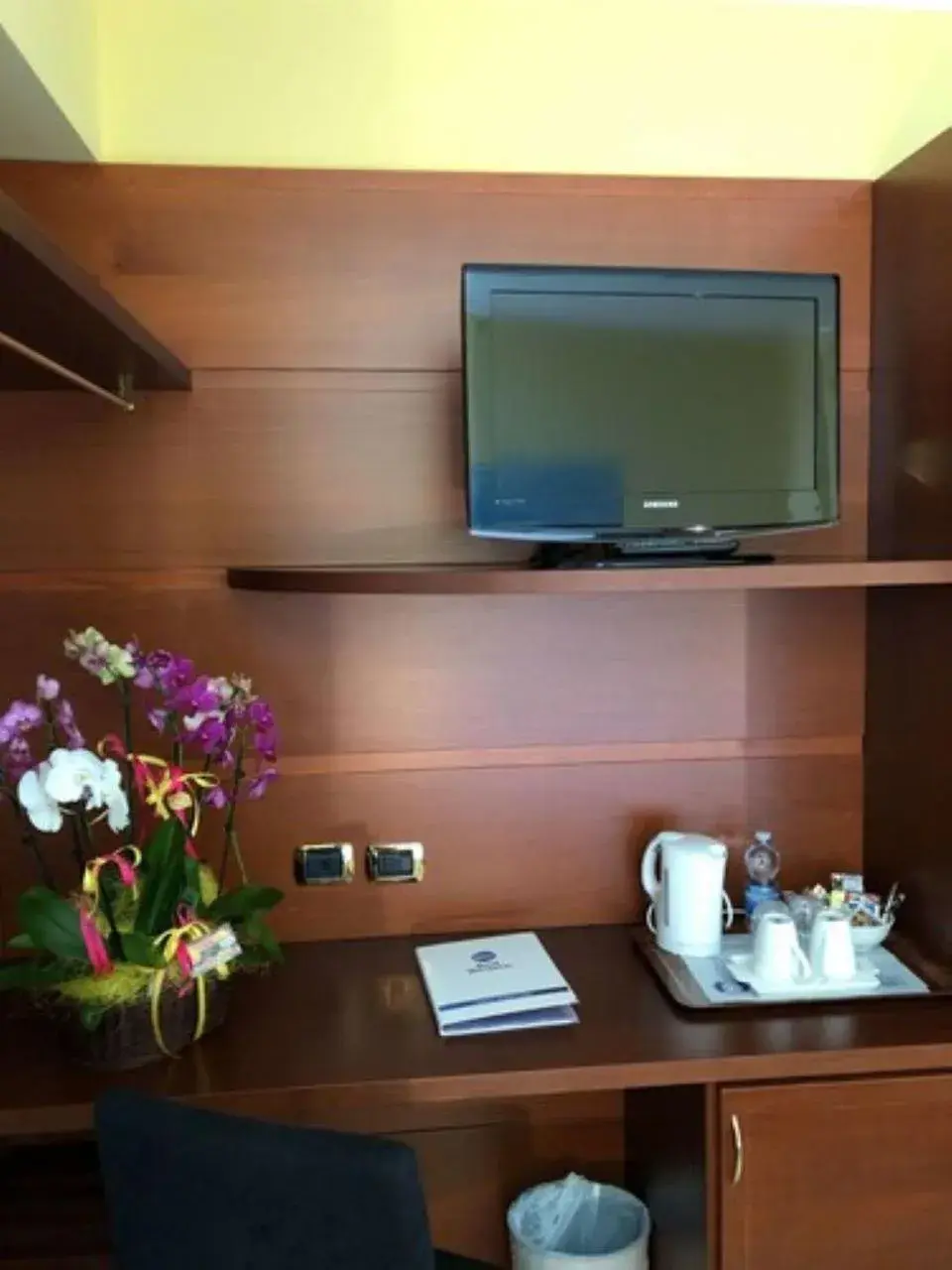 Bedroom in Best Western Hotel Nettuno Bedroom in Best Western Hotel Nettuno