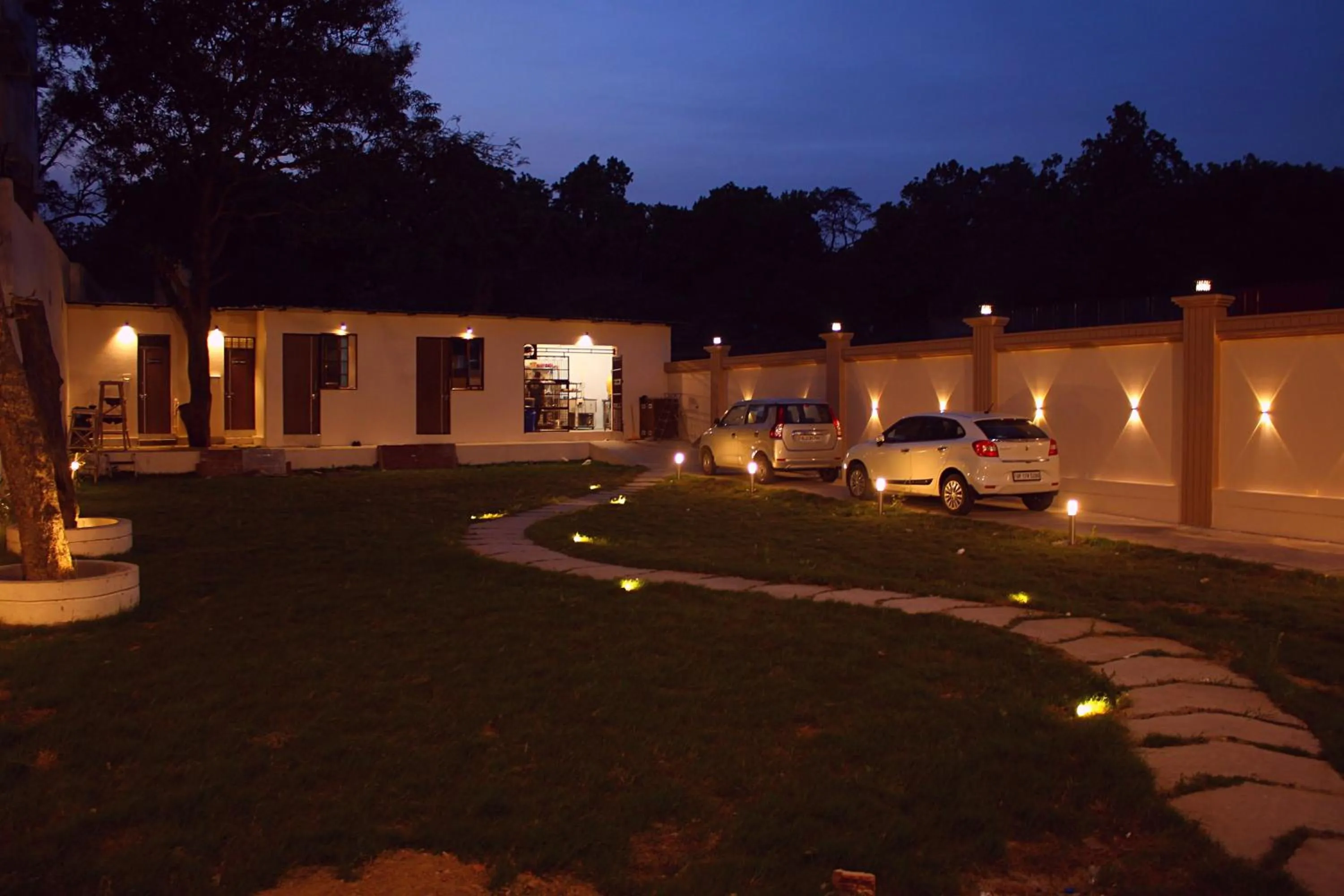 Garden in ShriGo Hotel Haridwar