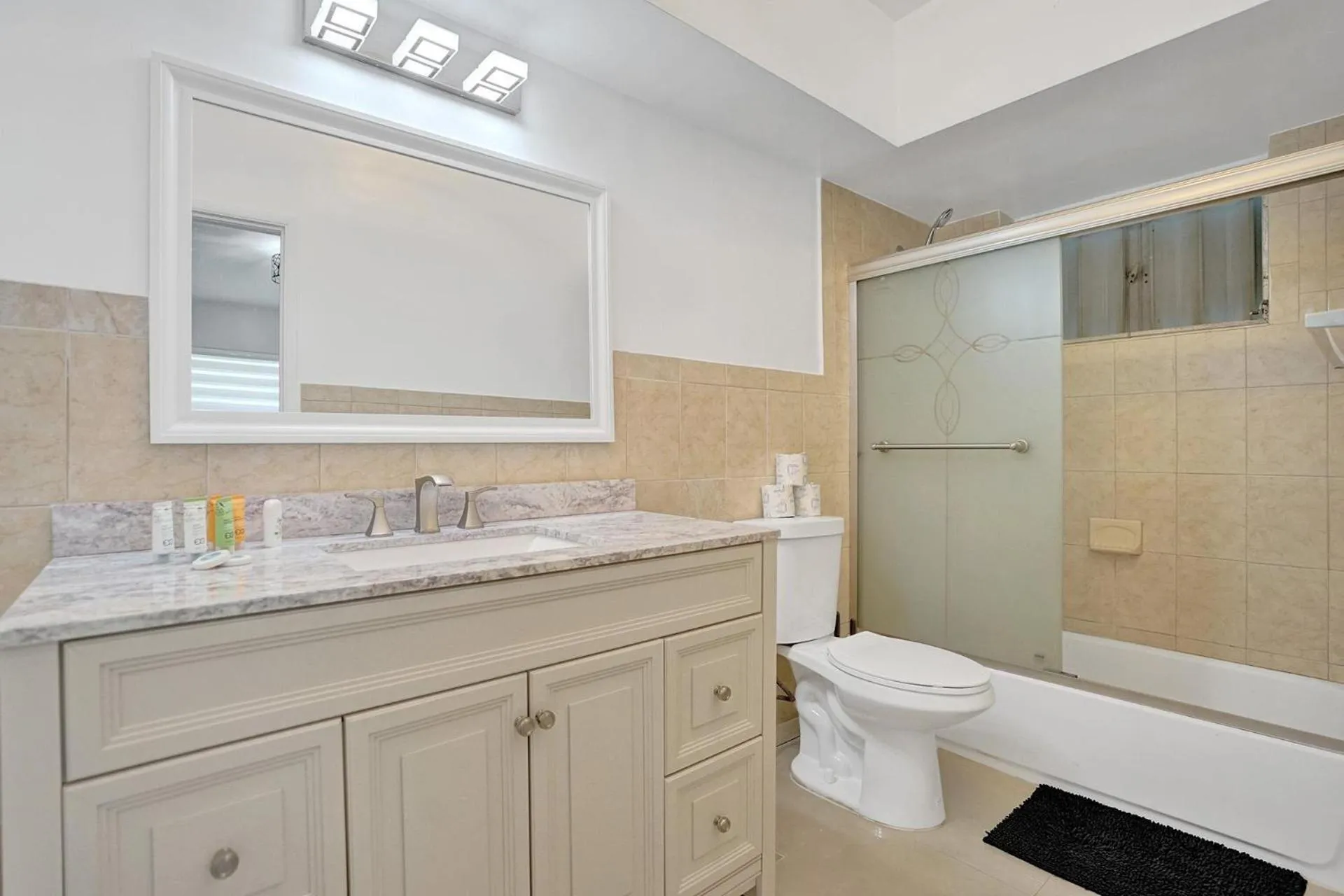 Bathroom in Bay Harbor Suites