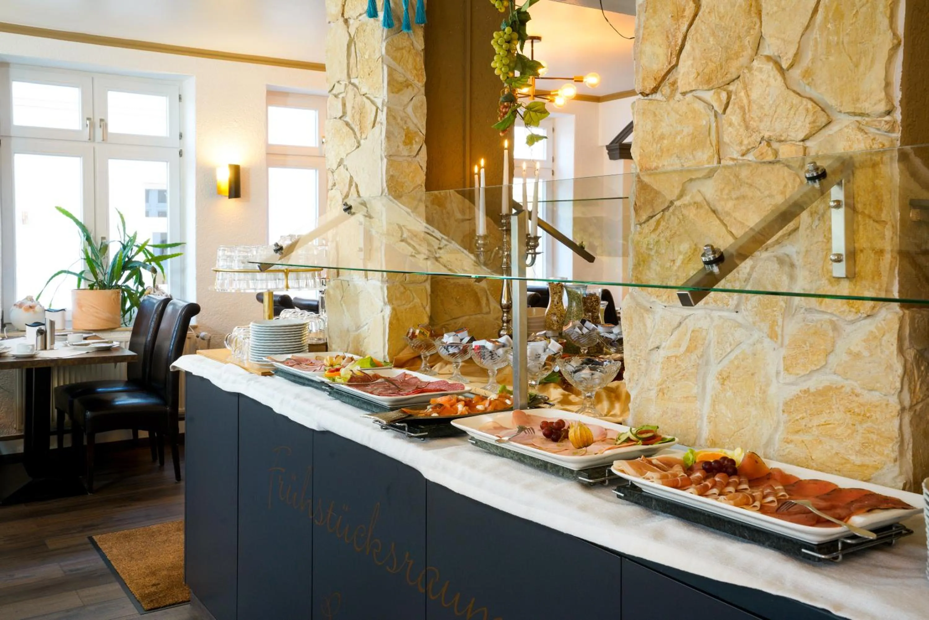 Breakfast in Hotel Zur Mühle