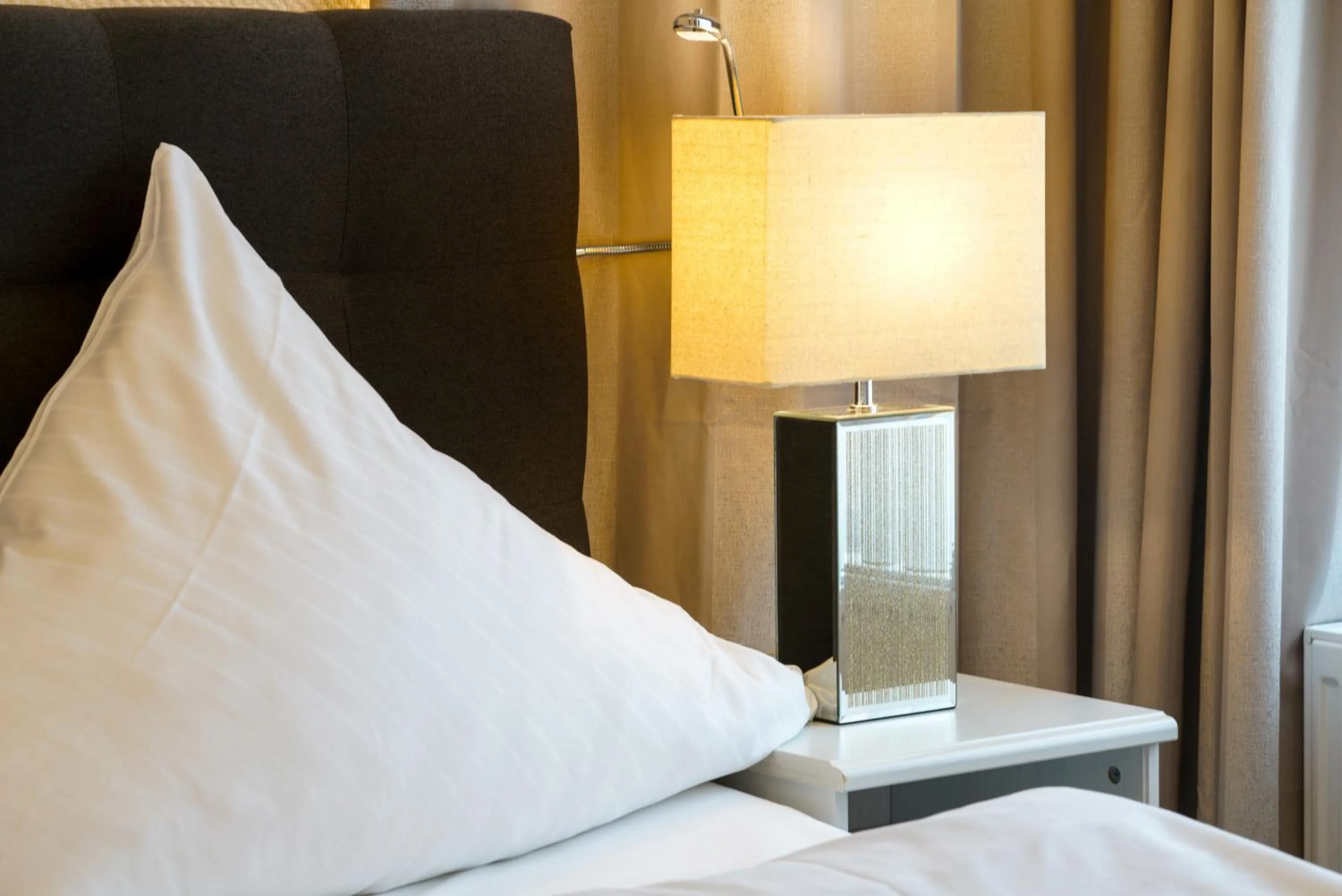 Photo of the whole room, Bed in Hotel Zur Mühle