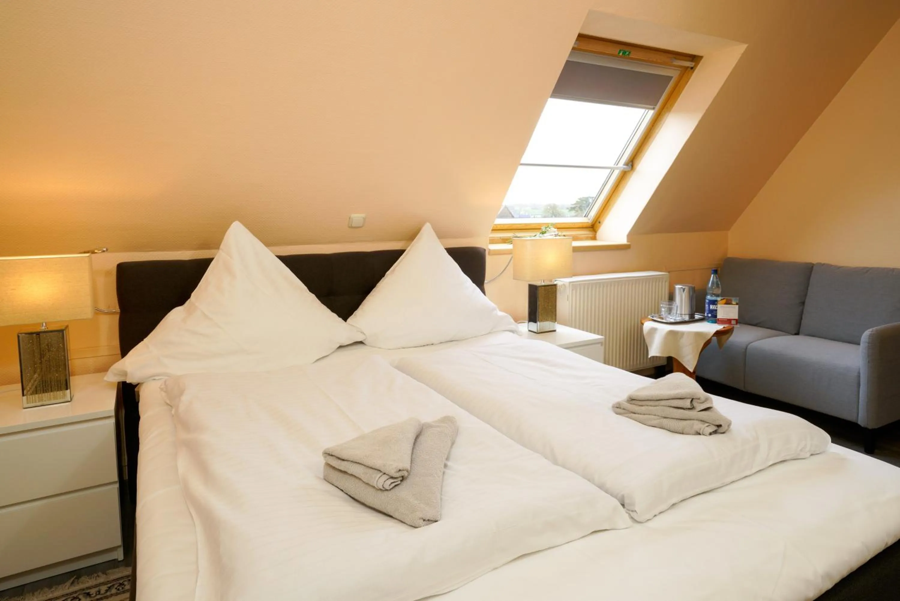 Photo of the whole room, Bed in Hotel Zur Mühle
