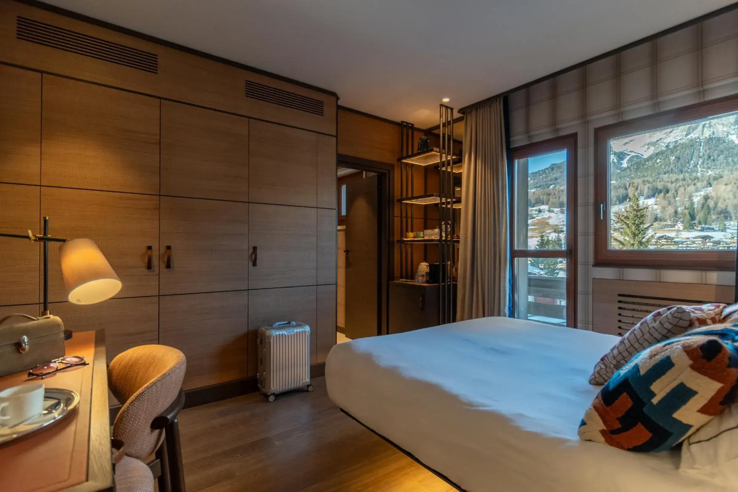 Bedroom, Bed in Eight Cortina Bedroom, Bed in Eight Cortina