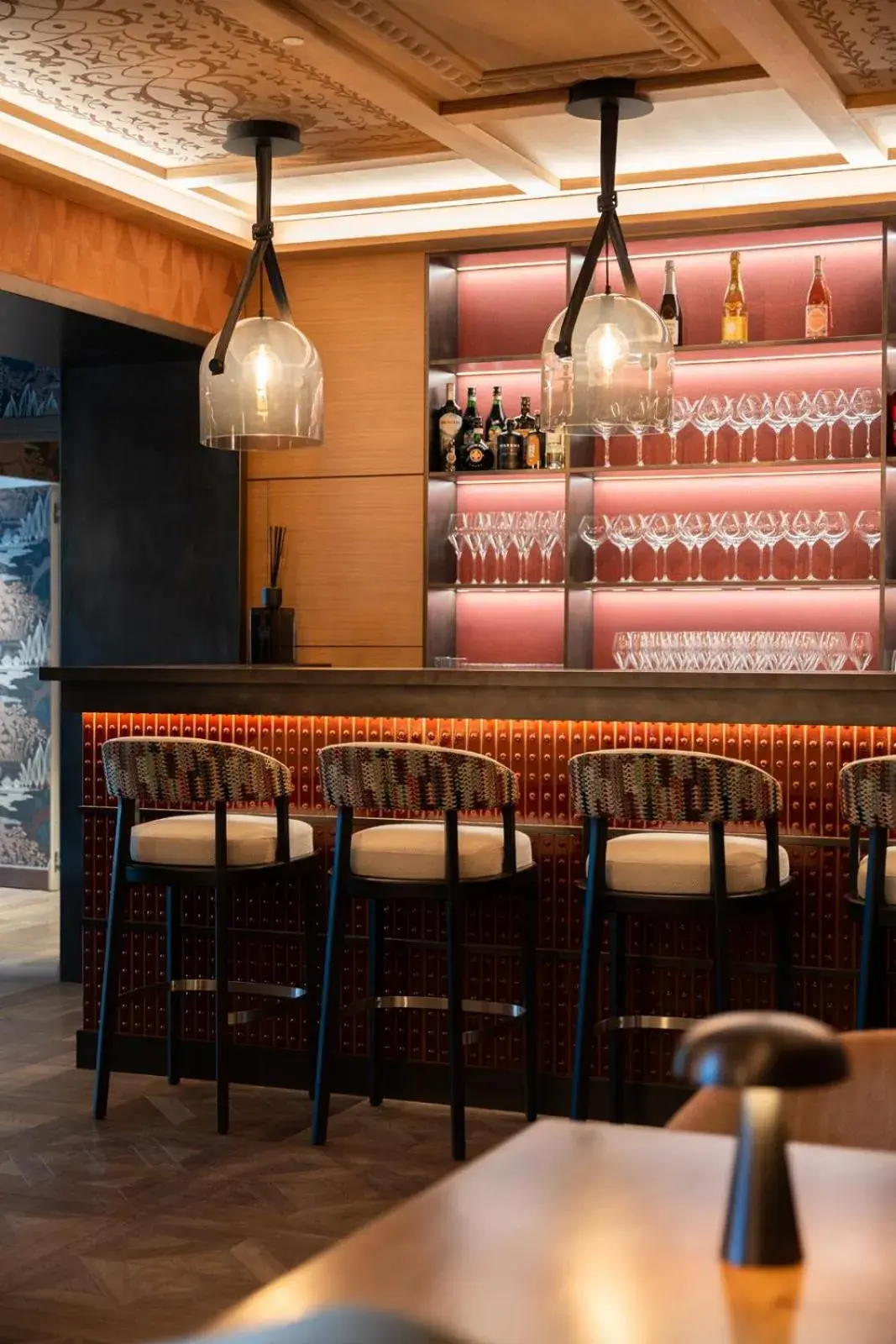 Restaurant/places to eat in Eight Cortina Restaurant/places to eat in Eight Cortina