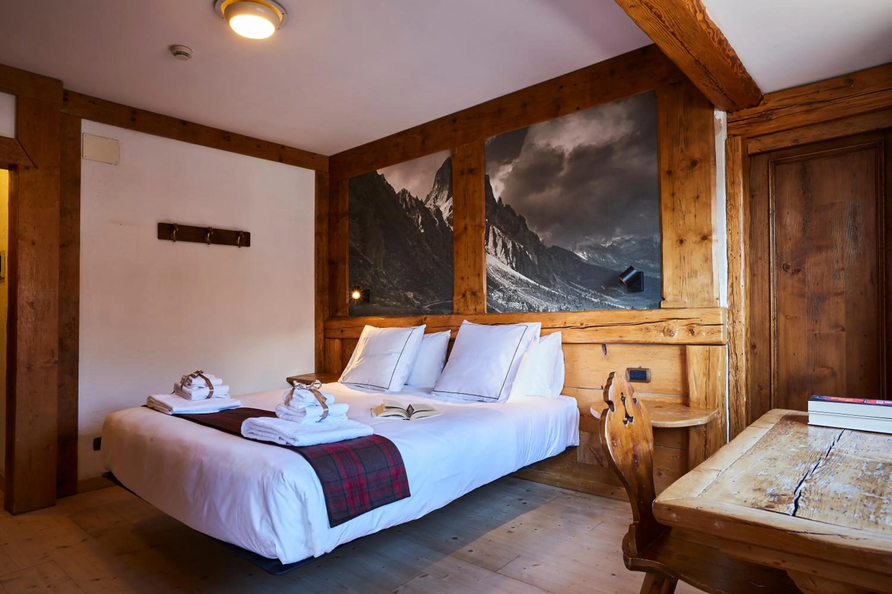 Bedroom, Bed in Hotel Europa