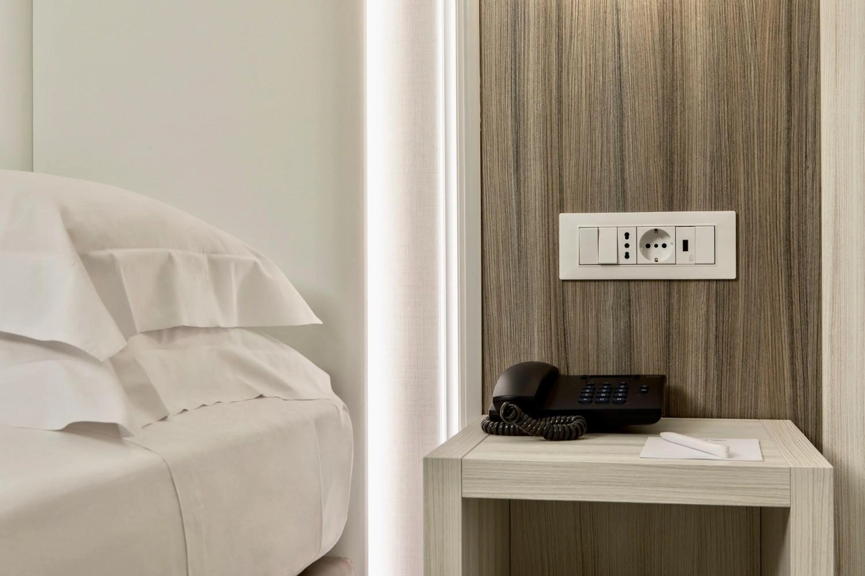 Decorative detail, Bed in Hotel San Giusto