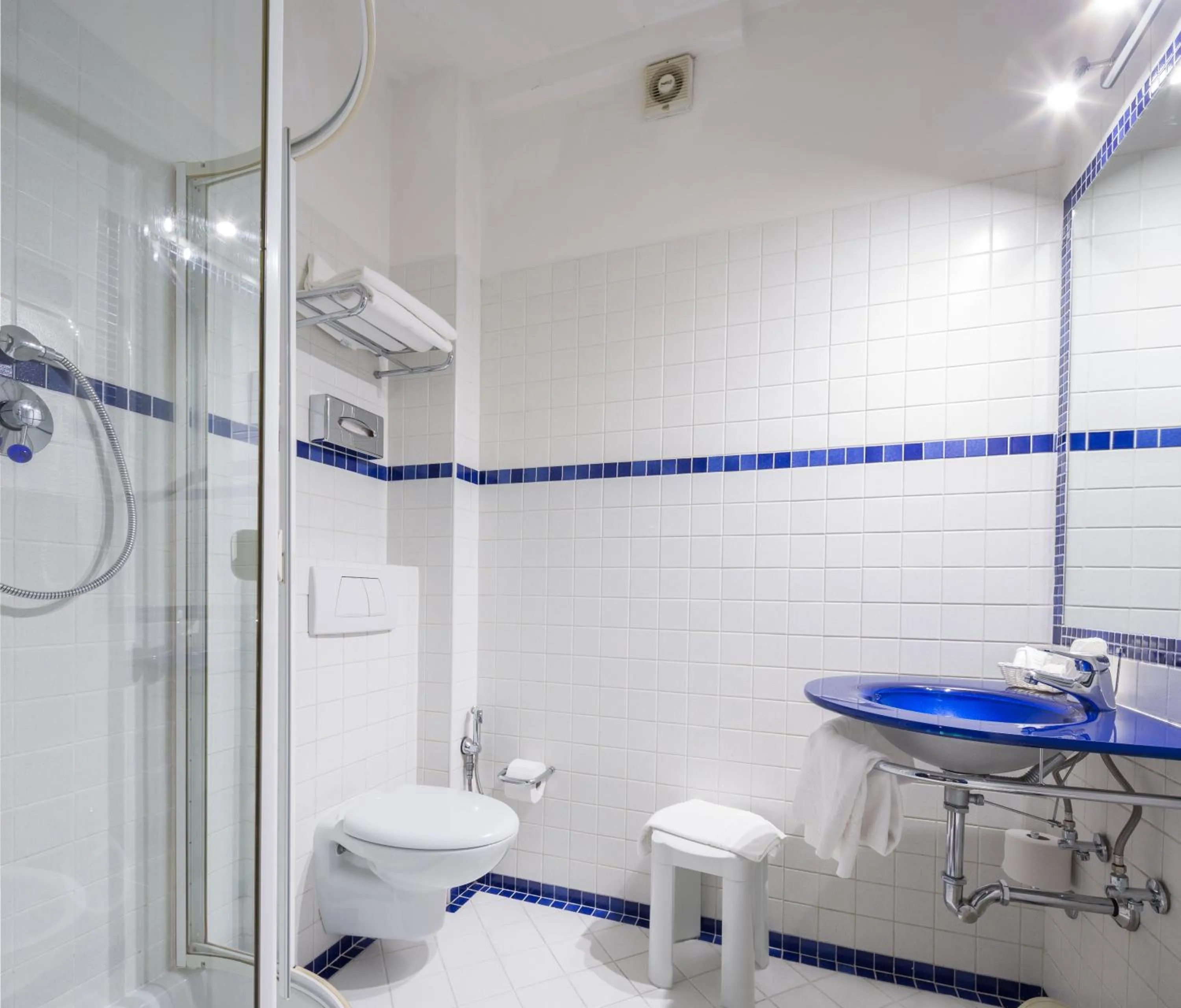 Shower in Hotel San Giusto