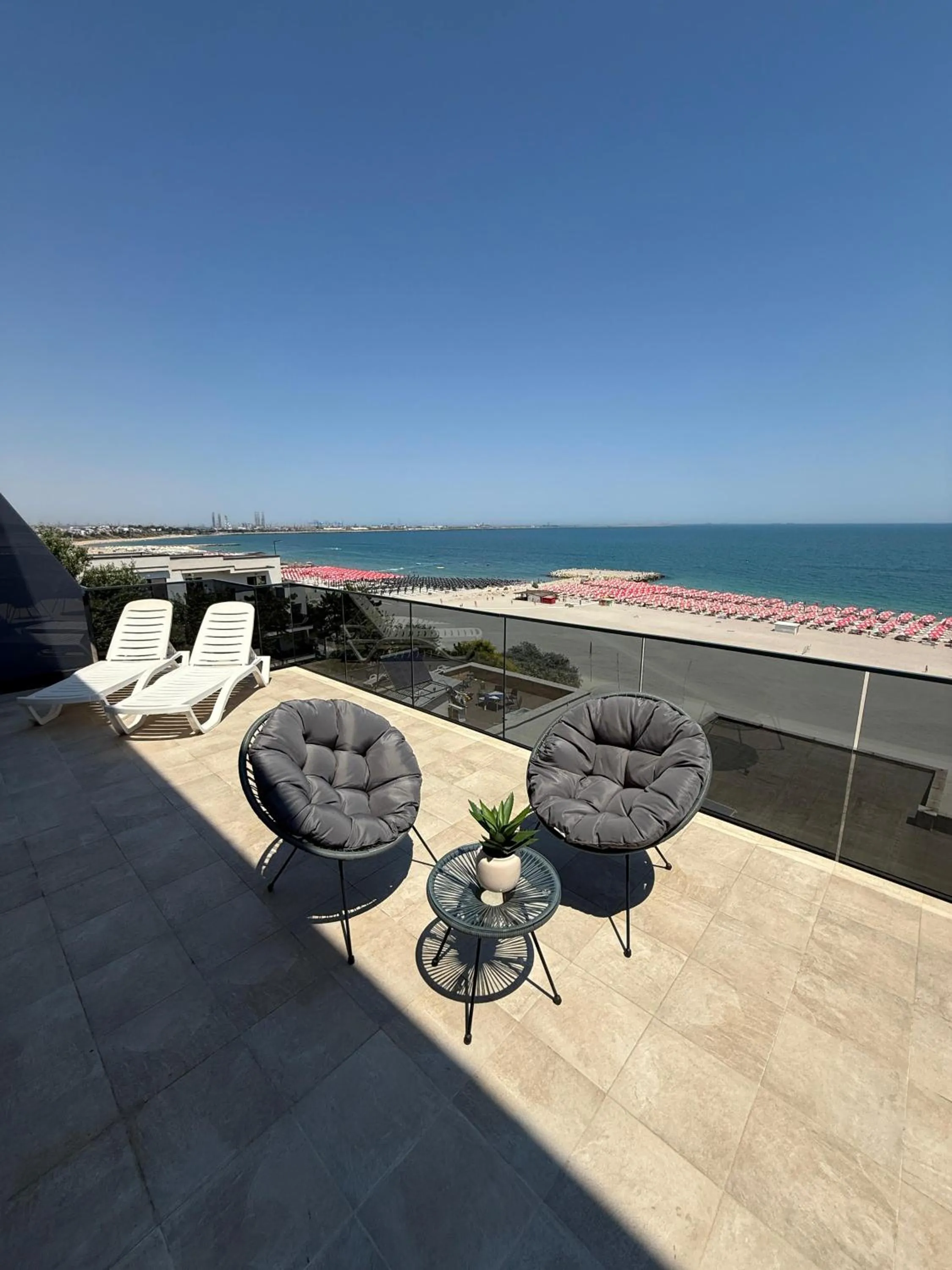 Balcony/Terrace in Atmosphere by the Sea