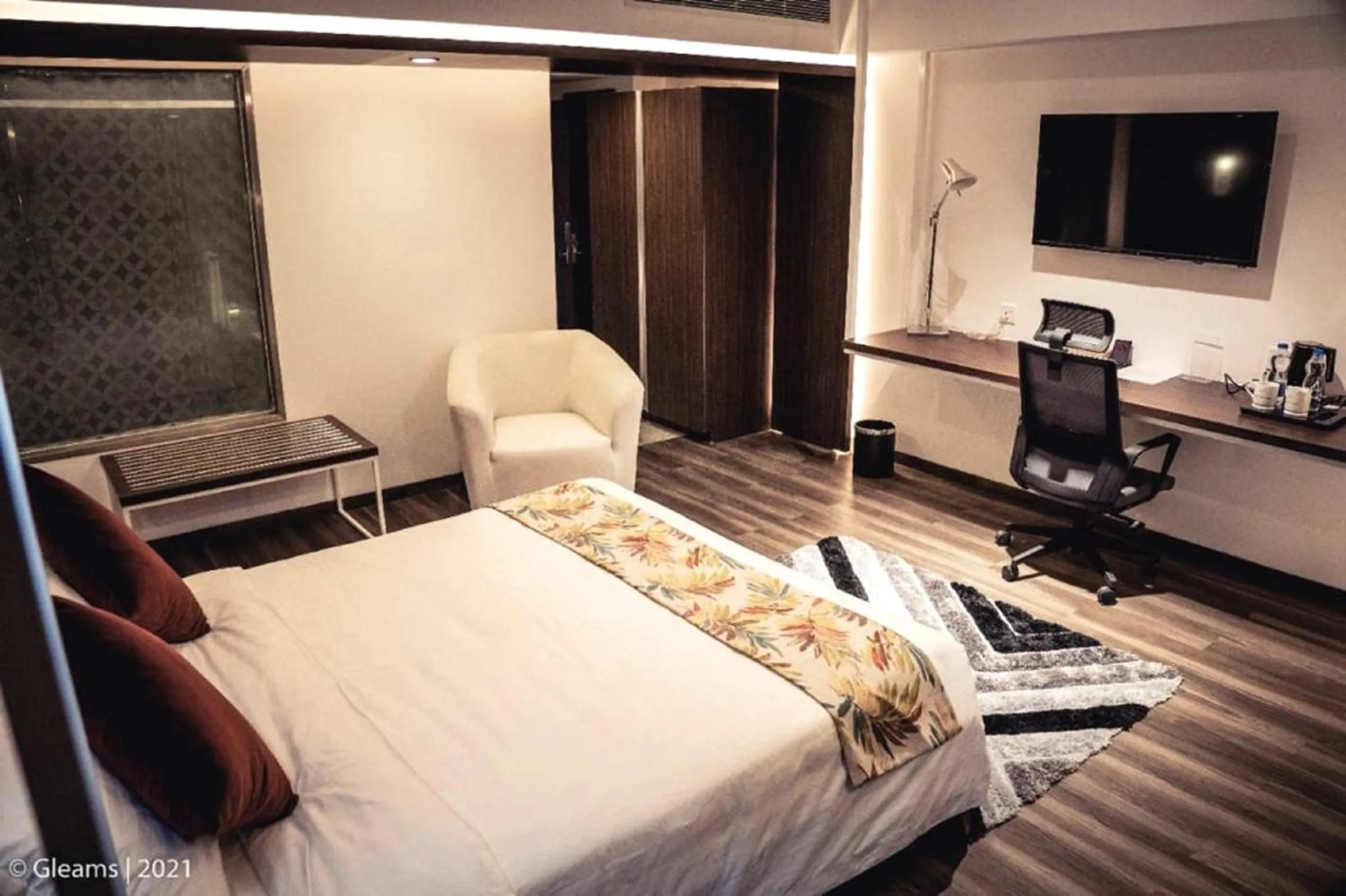 Bed in Grand River View Hotel - Rajshahi