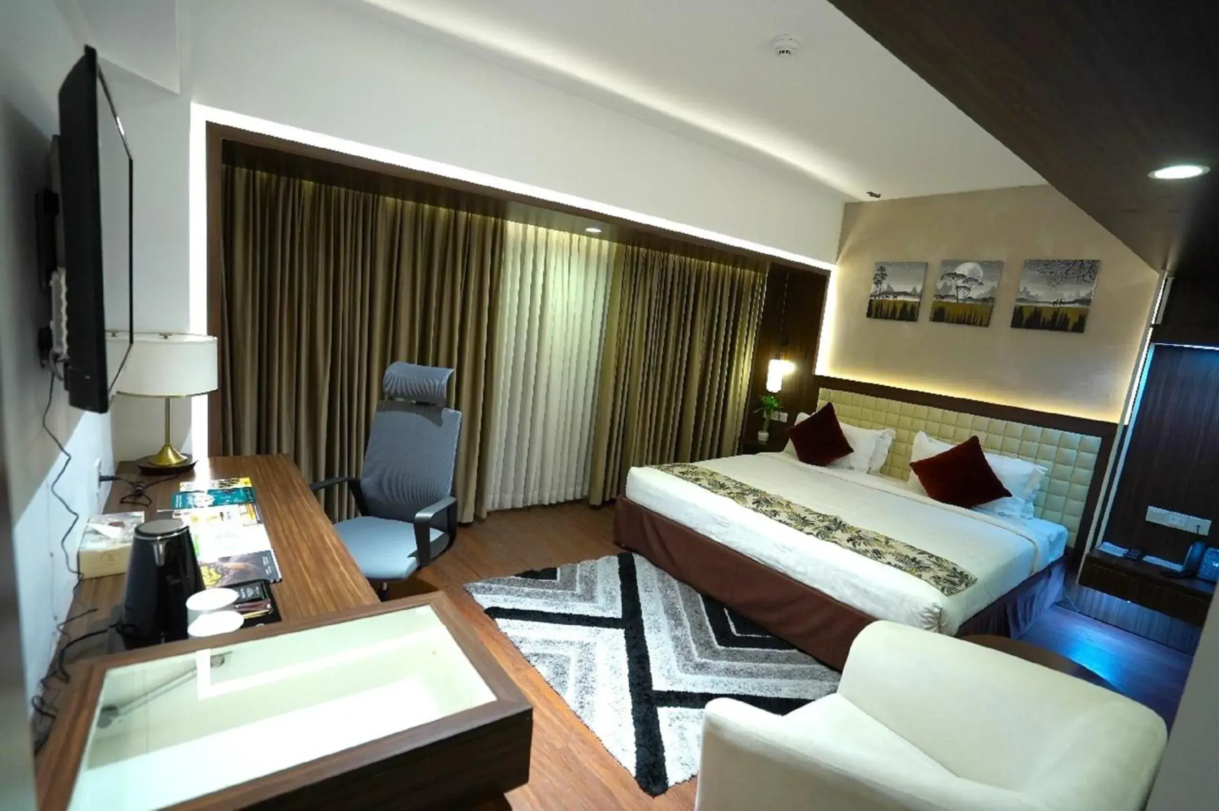TV and multimedia in Grand River View Hotel - Rajshahi TV and multimedia in Grand River View Hotel - Rajshahi