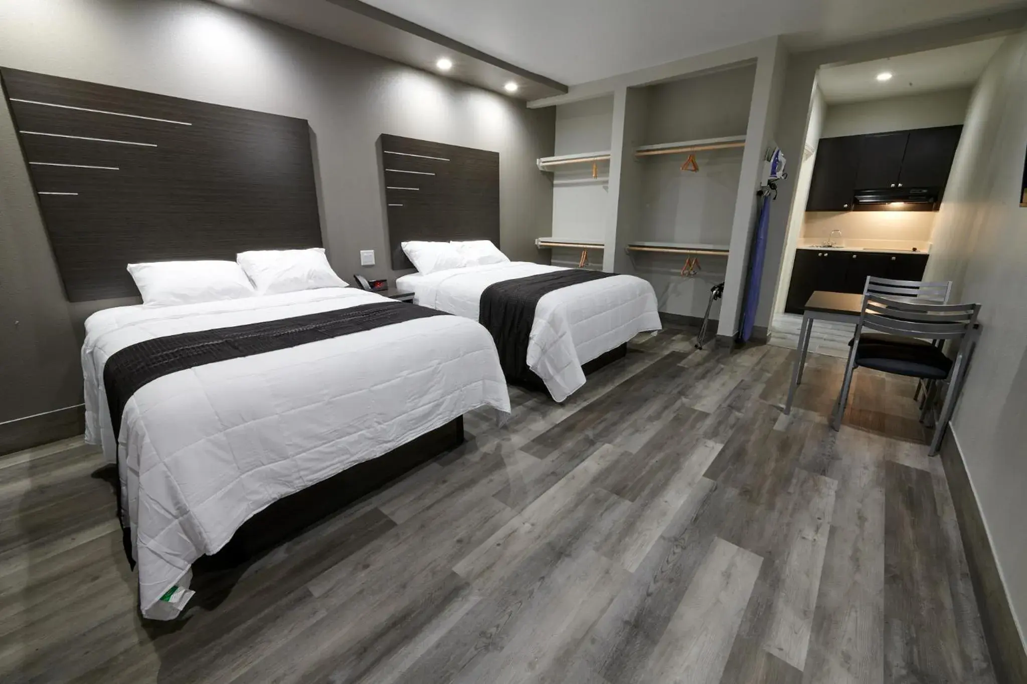 Bedroom in Crystal Inn Bedroom in Crystal Inn