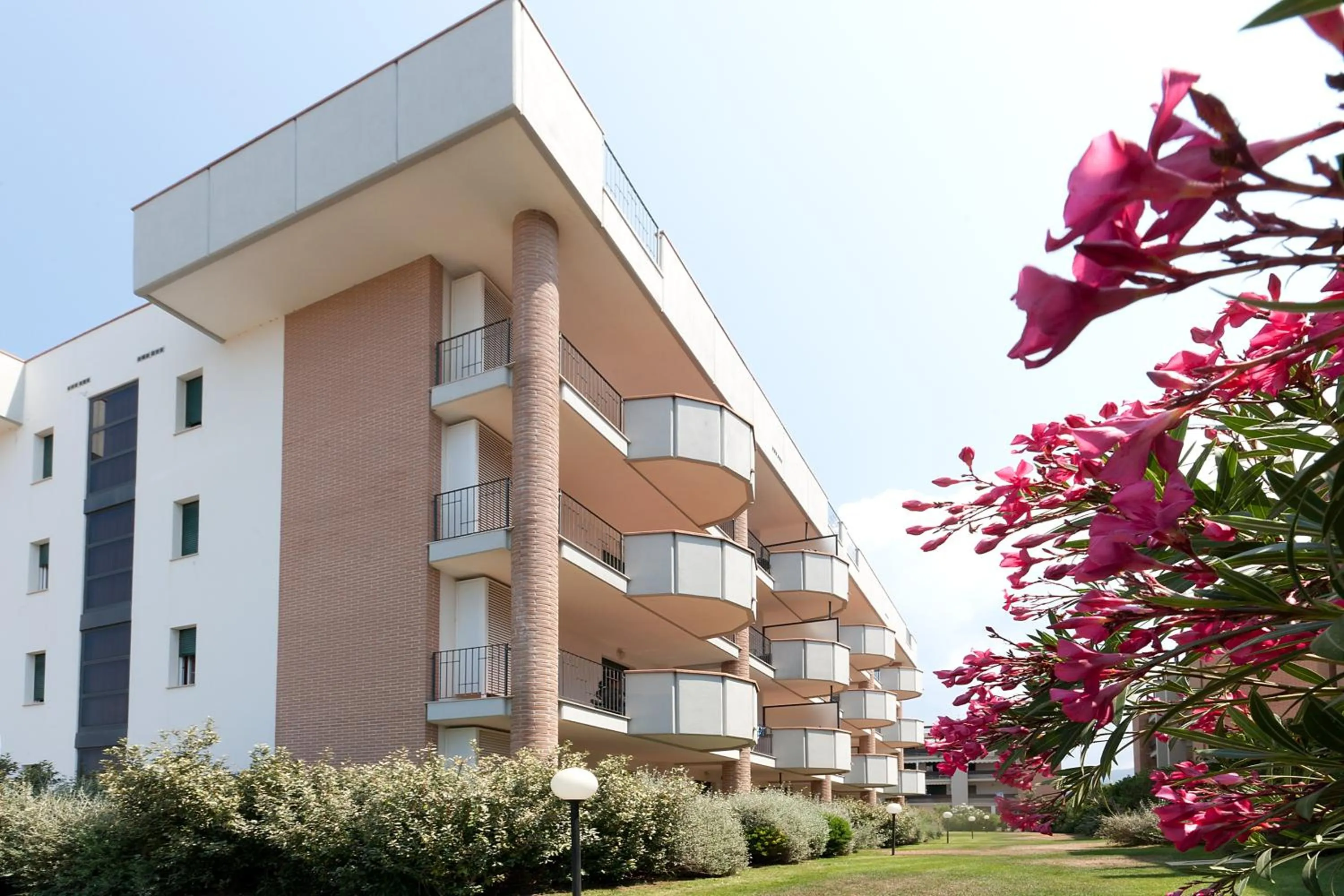 Property building in Le Residenze di Santa Costanza - Le Dimore