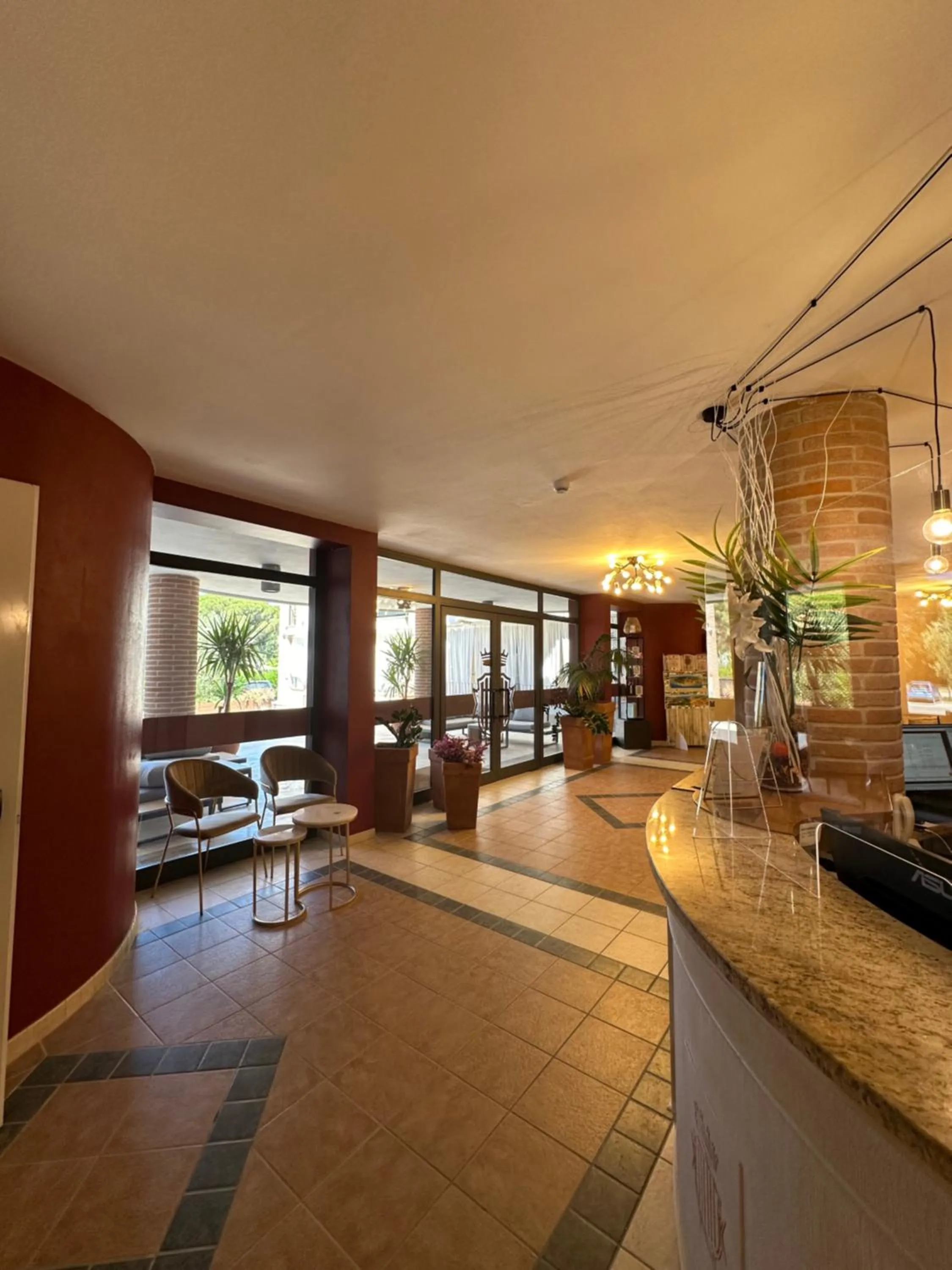 Lobby or reception in Le Residenze di Santa Costanza - Le Dimore