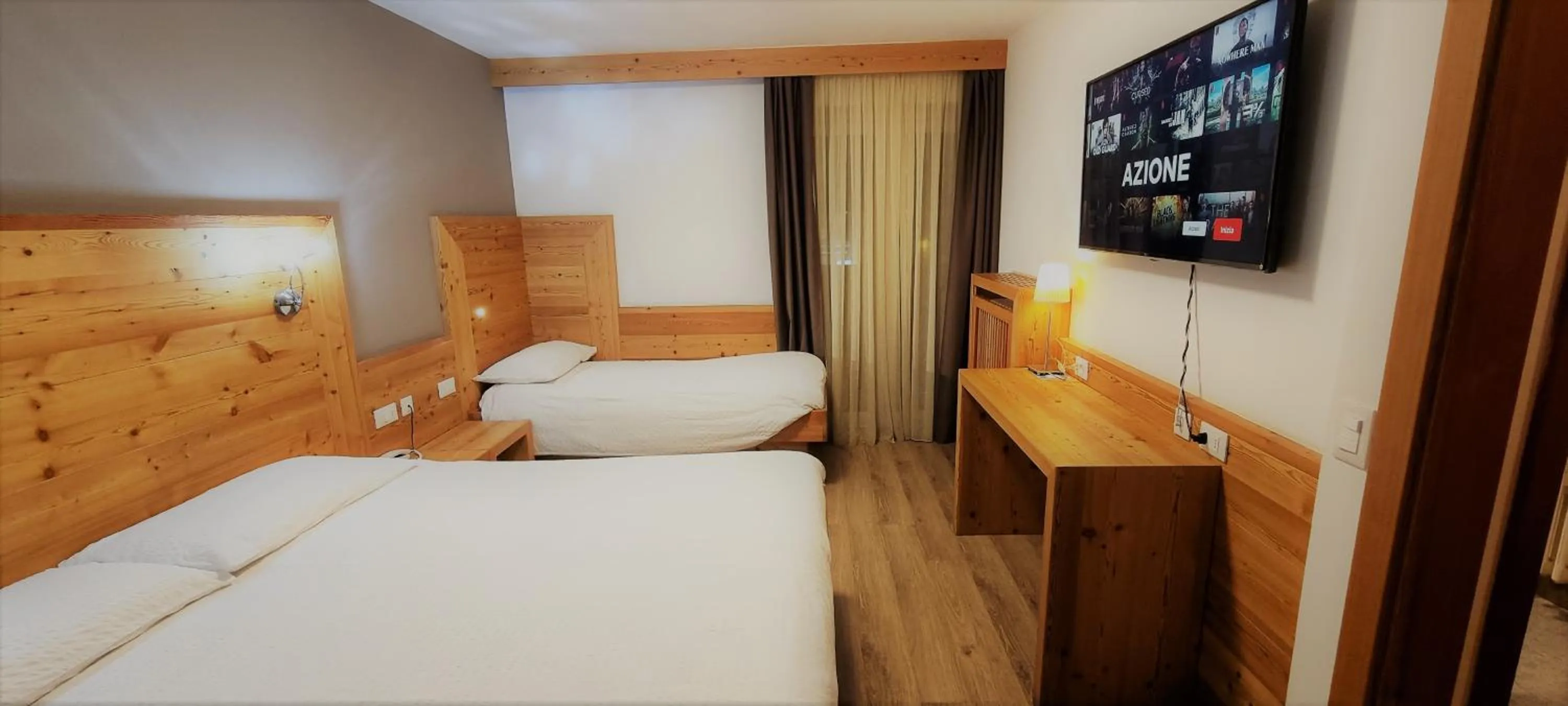 Bed in Hotel Garni Arnica ***S