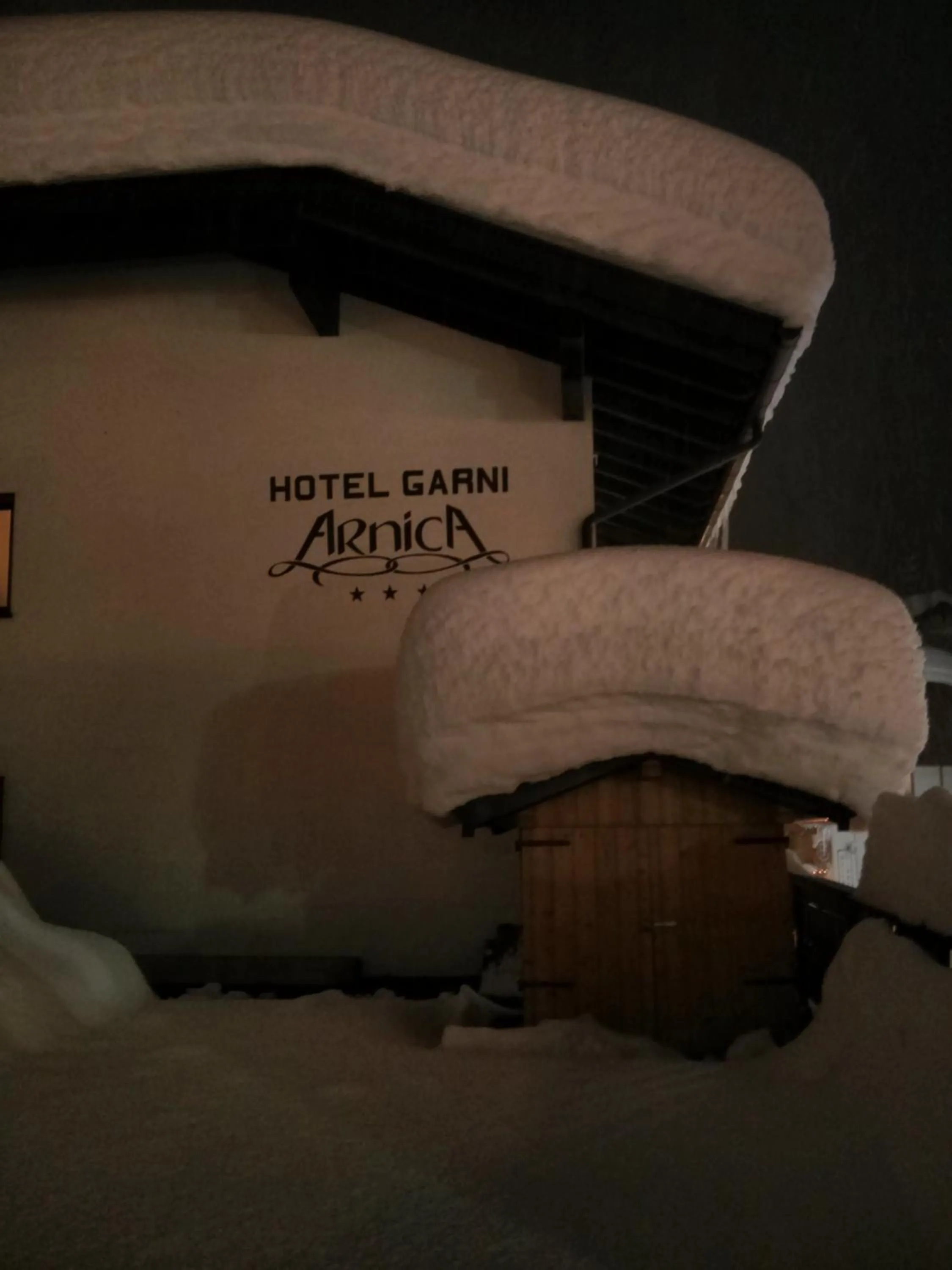 Area and facilities in Hotel Garni Arnica ***S