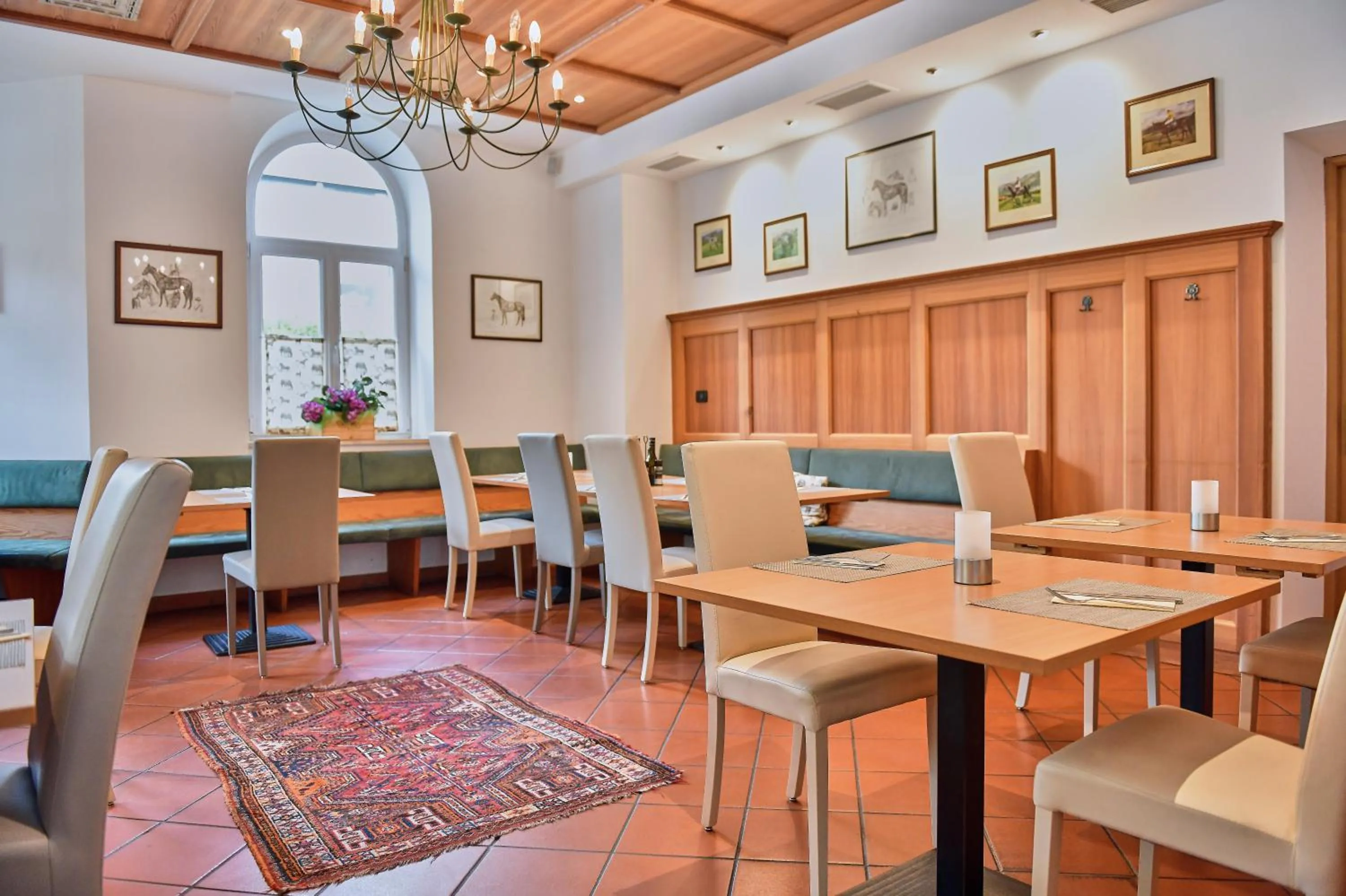 Restaurant/places to eat in Albergo Cavallino s'Rössl