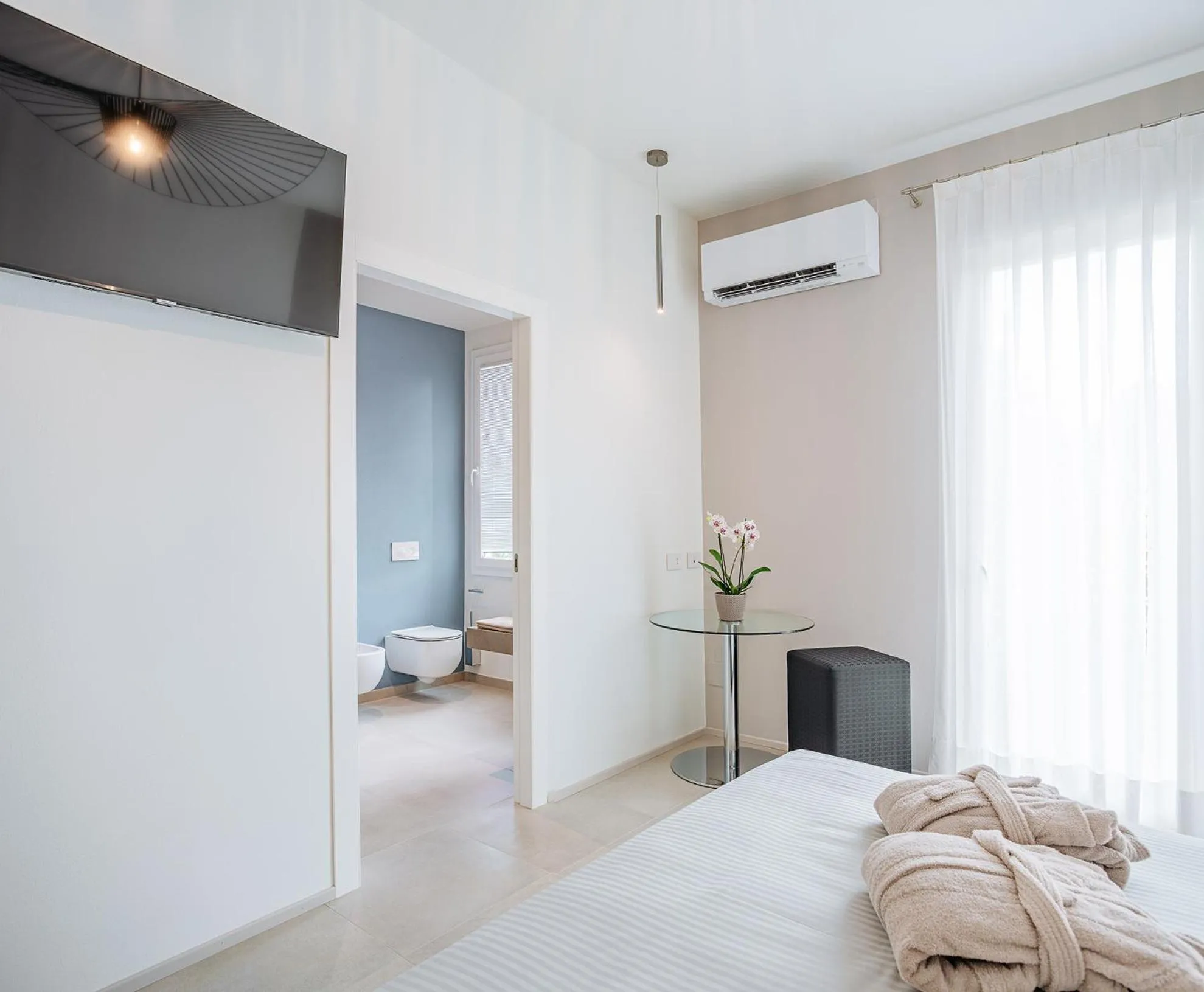 Bed in Hotel Corallo