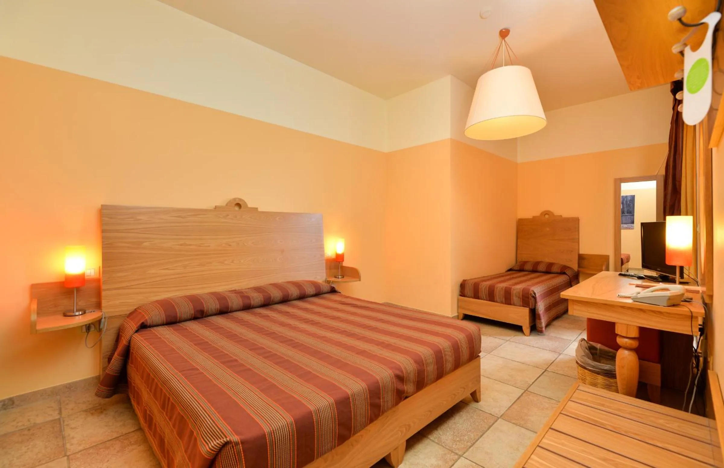 TV and multimedia in Il Tabacchificio Hotel