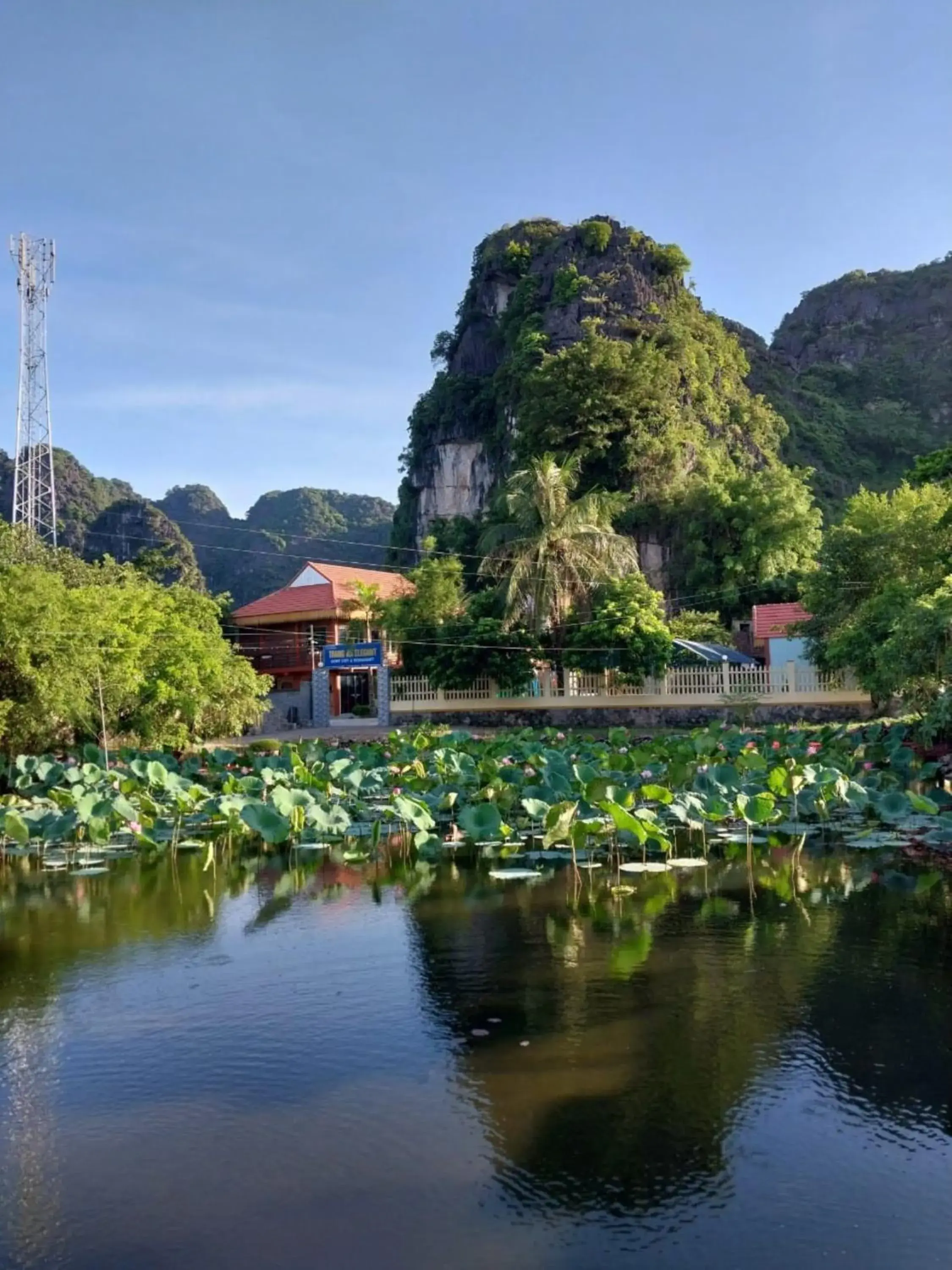 Property building in Trang An Elegant Homestay Property building in Trang An Elegant Homestay