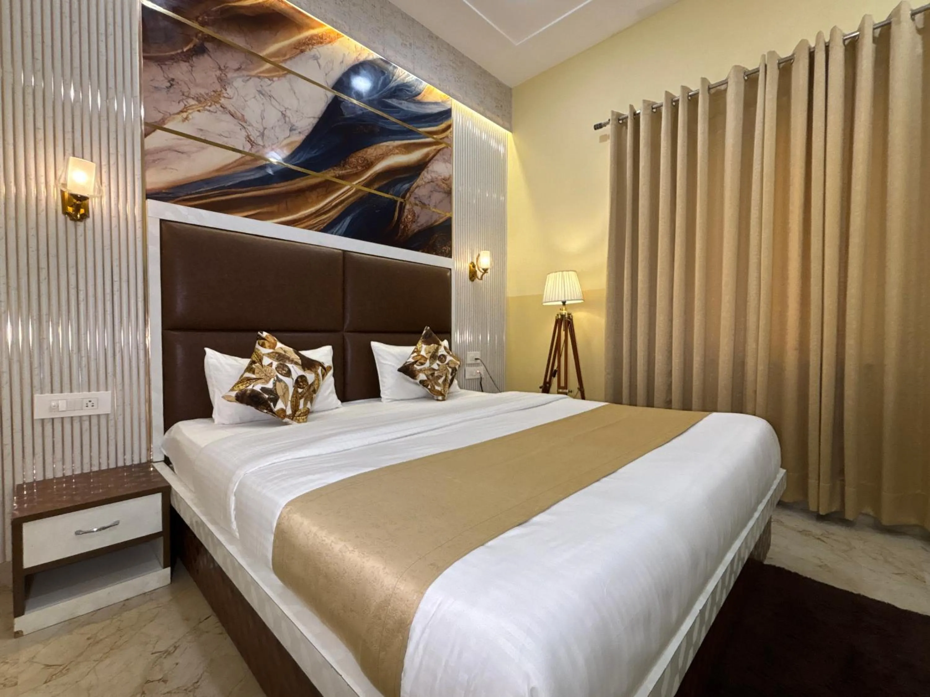 Bedroom, Bed in The Orchid Retreat