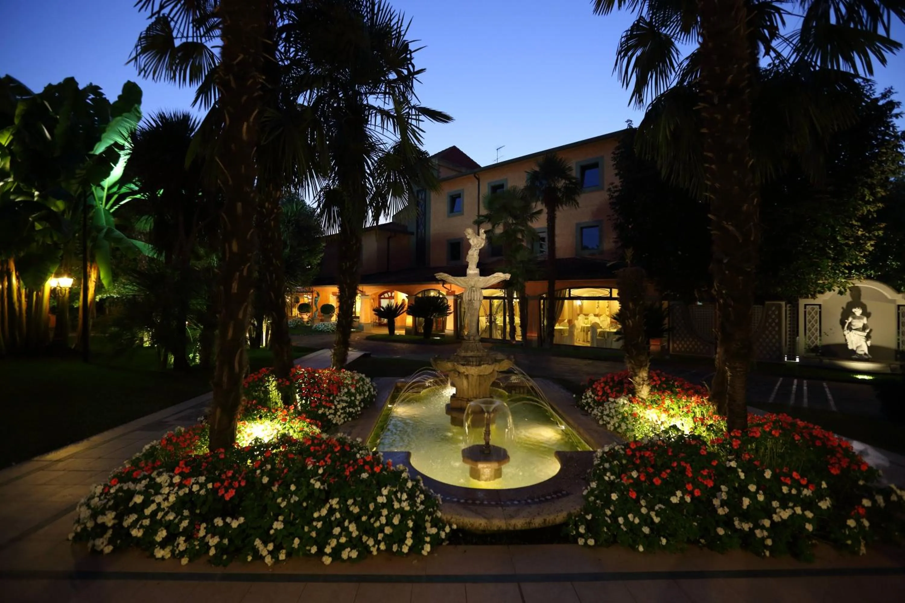 Facade/entrance in Hotel Ristorante Borgo Antico