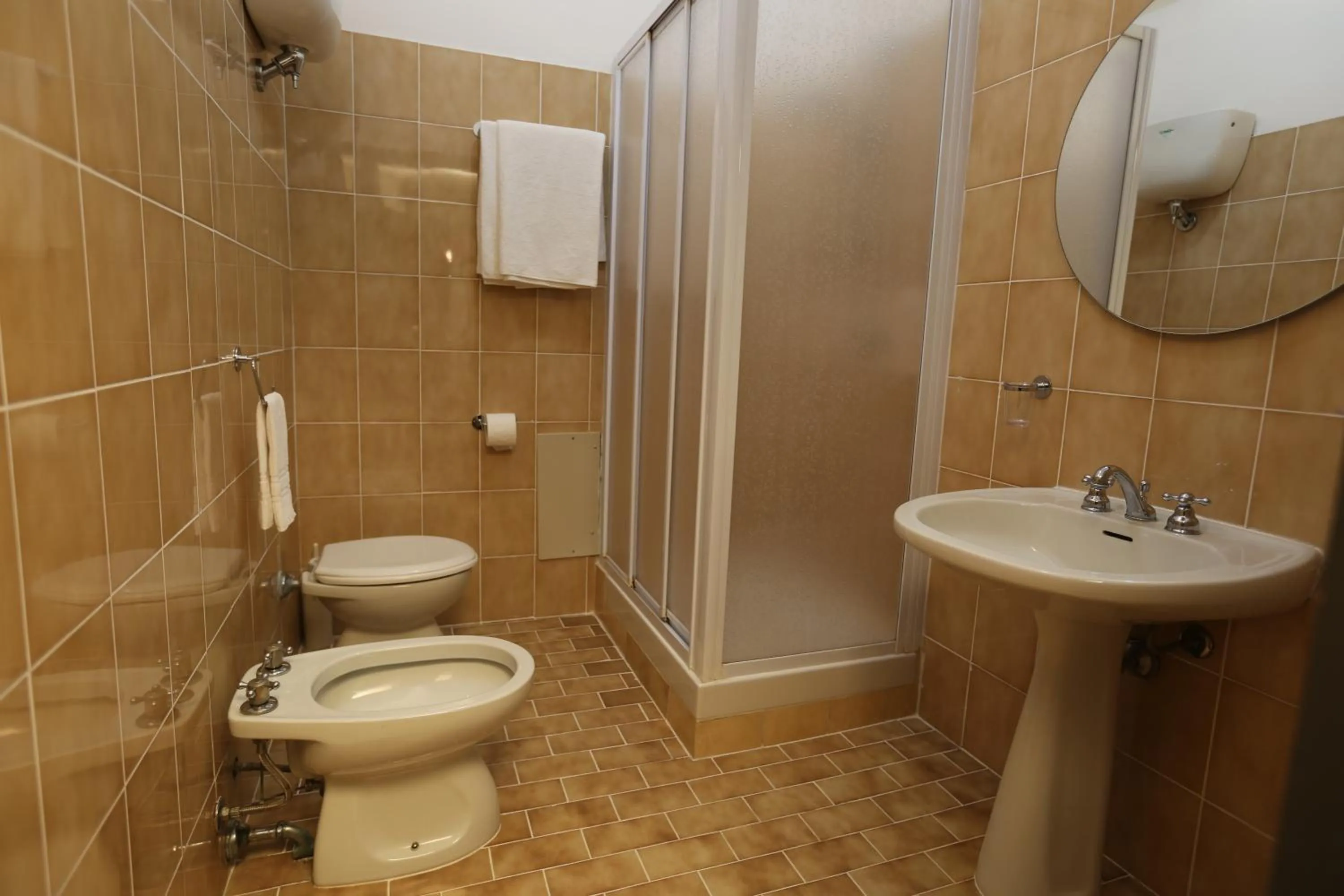 Bathroom in Hotel Ristorante Borgo Antico