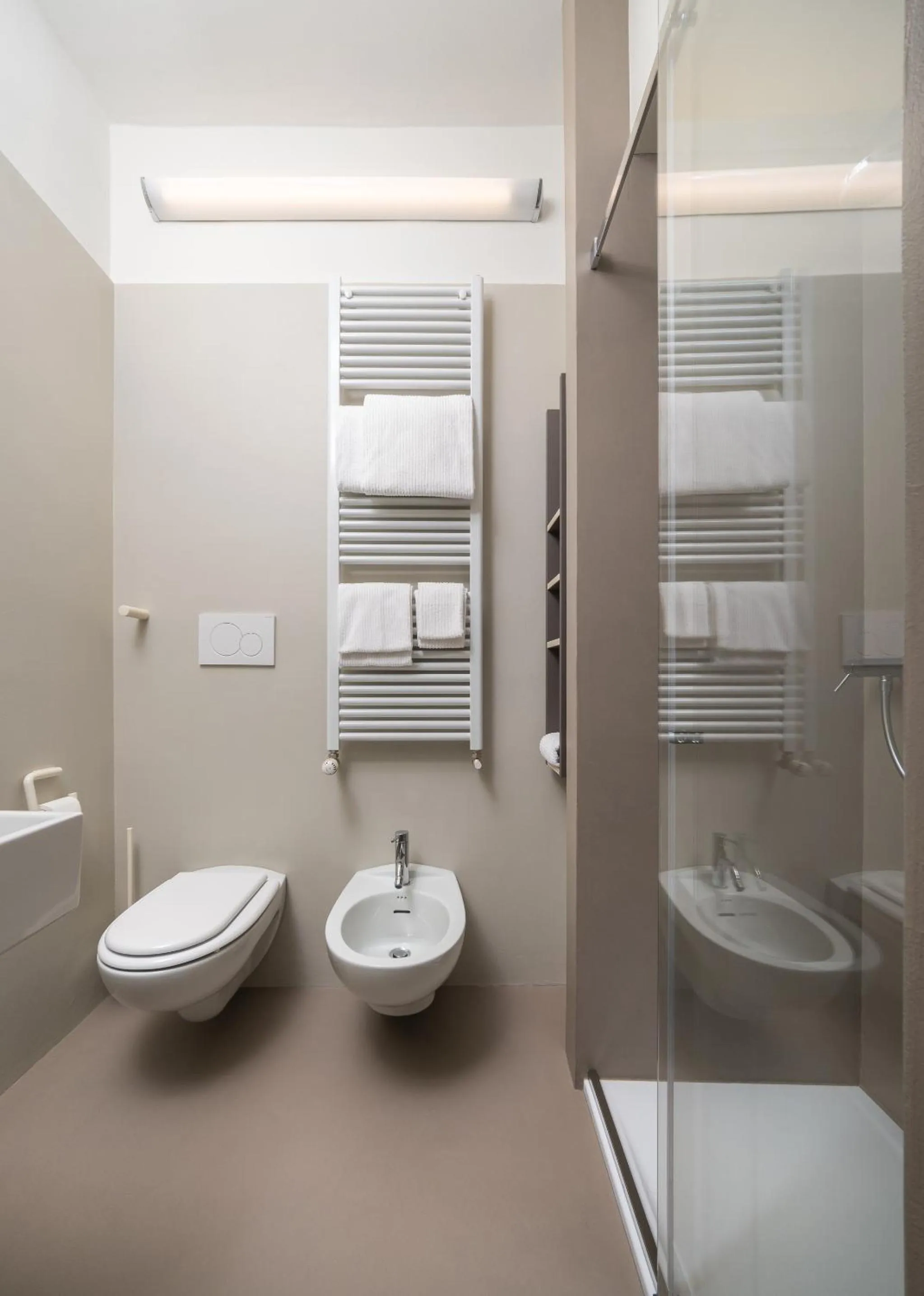 Bathroom in Hotel Piroscafo