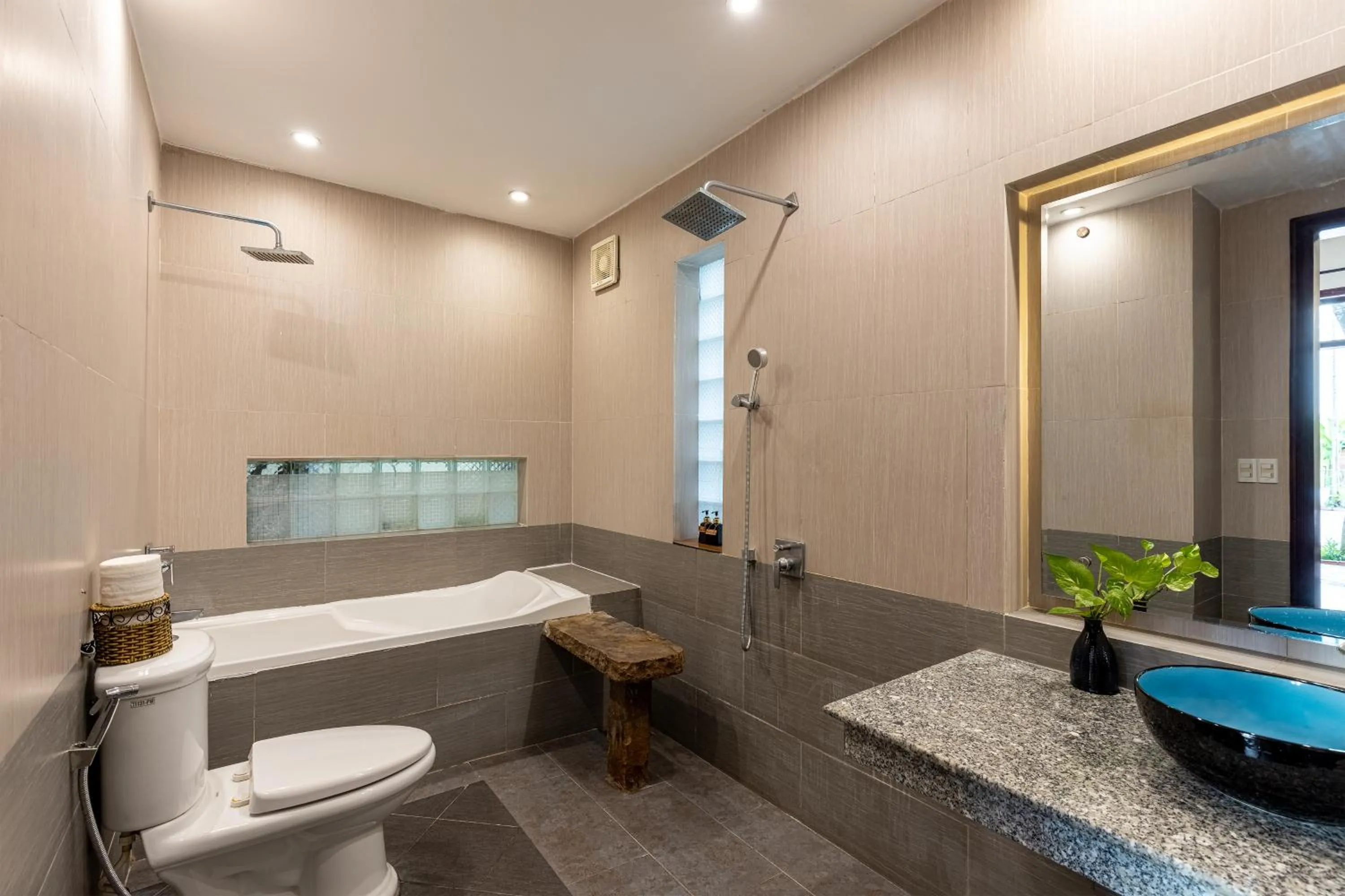 Shower in The Muse House