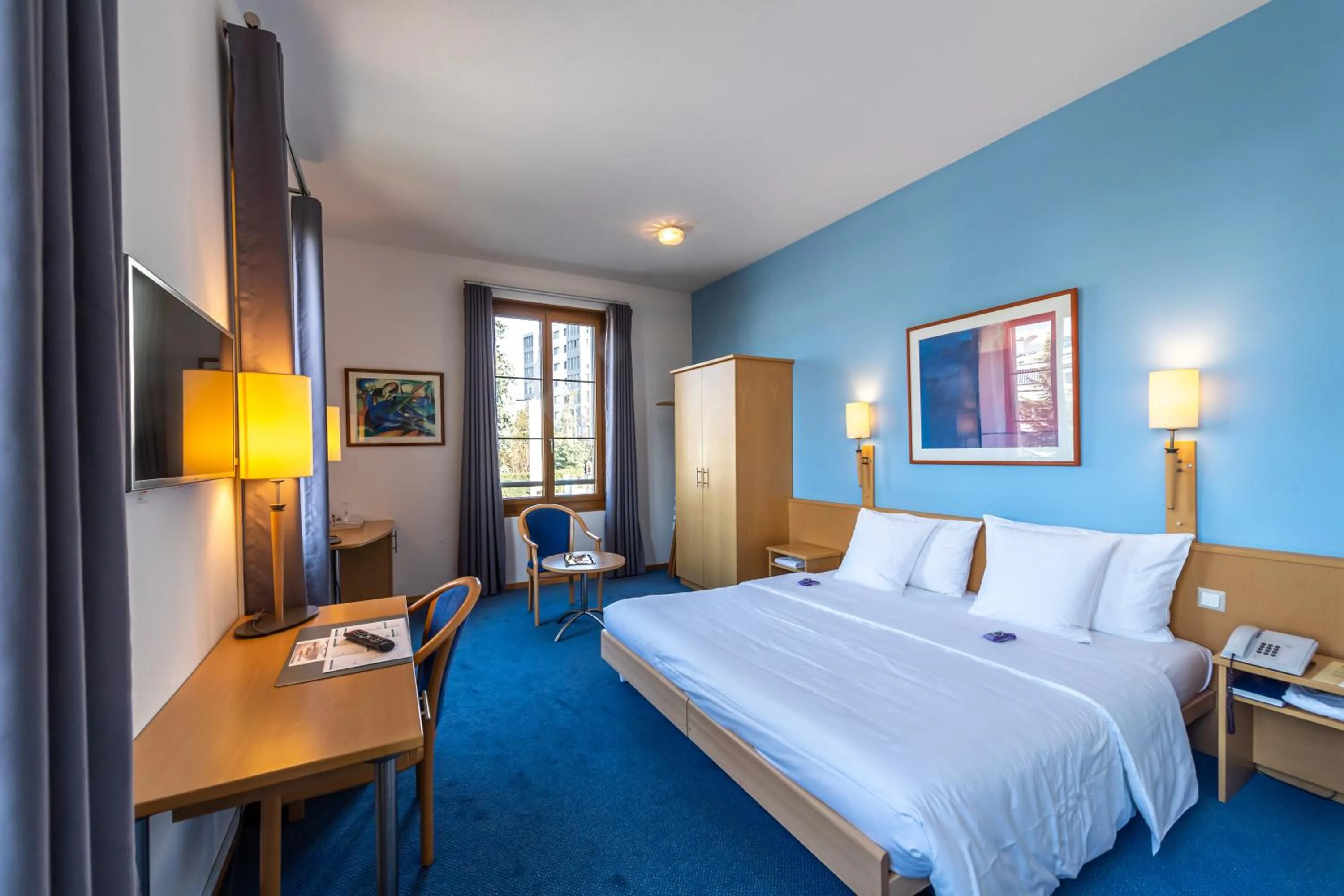 Bed in Hôtel Bon Rivage