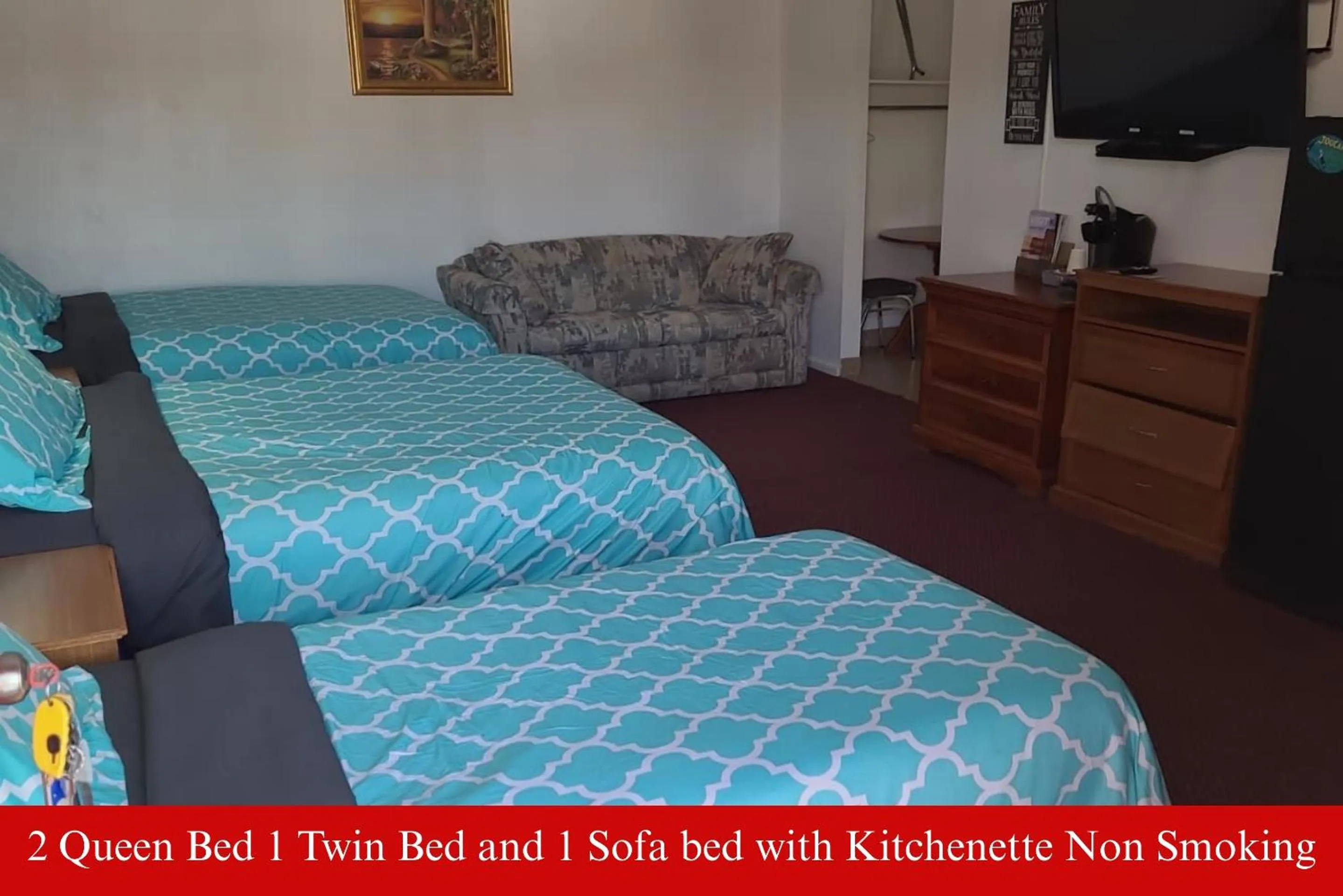 Photo of the whole room, Bed in Coratel Inn & Suites by Jasper Hutchinson