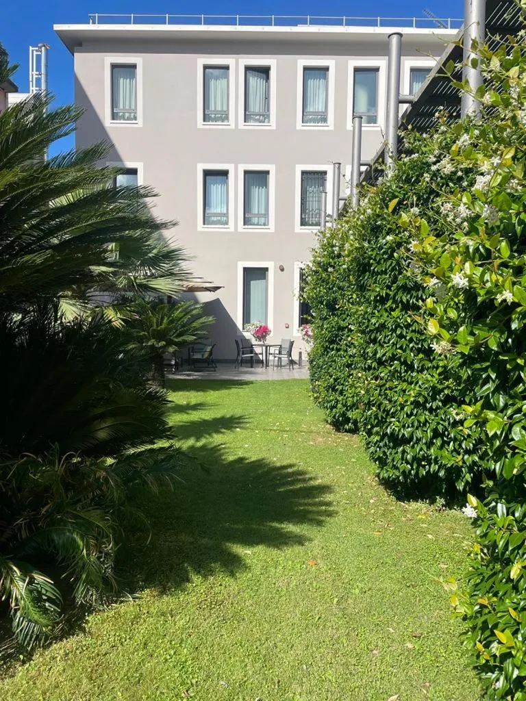 Property building in Hotel Spinelli