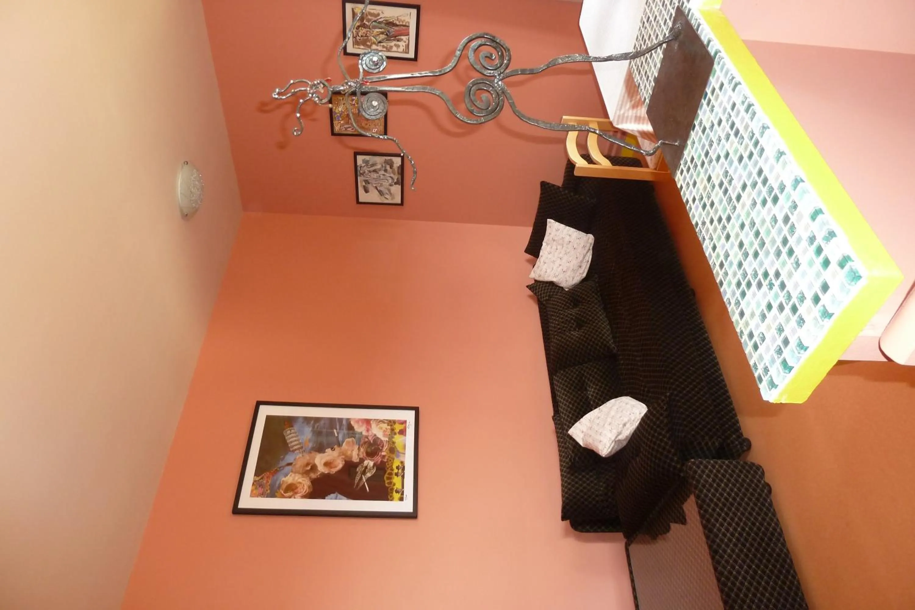 Lounge or bar in B&B L'Atelier du Presbytère