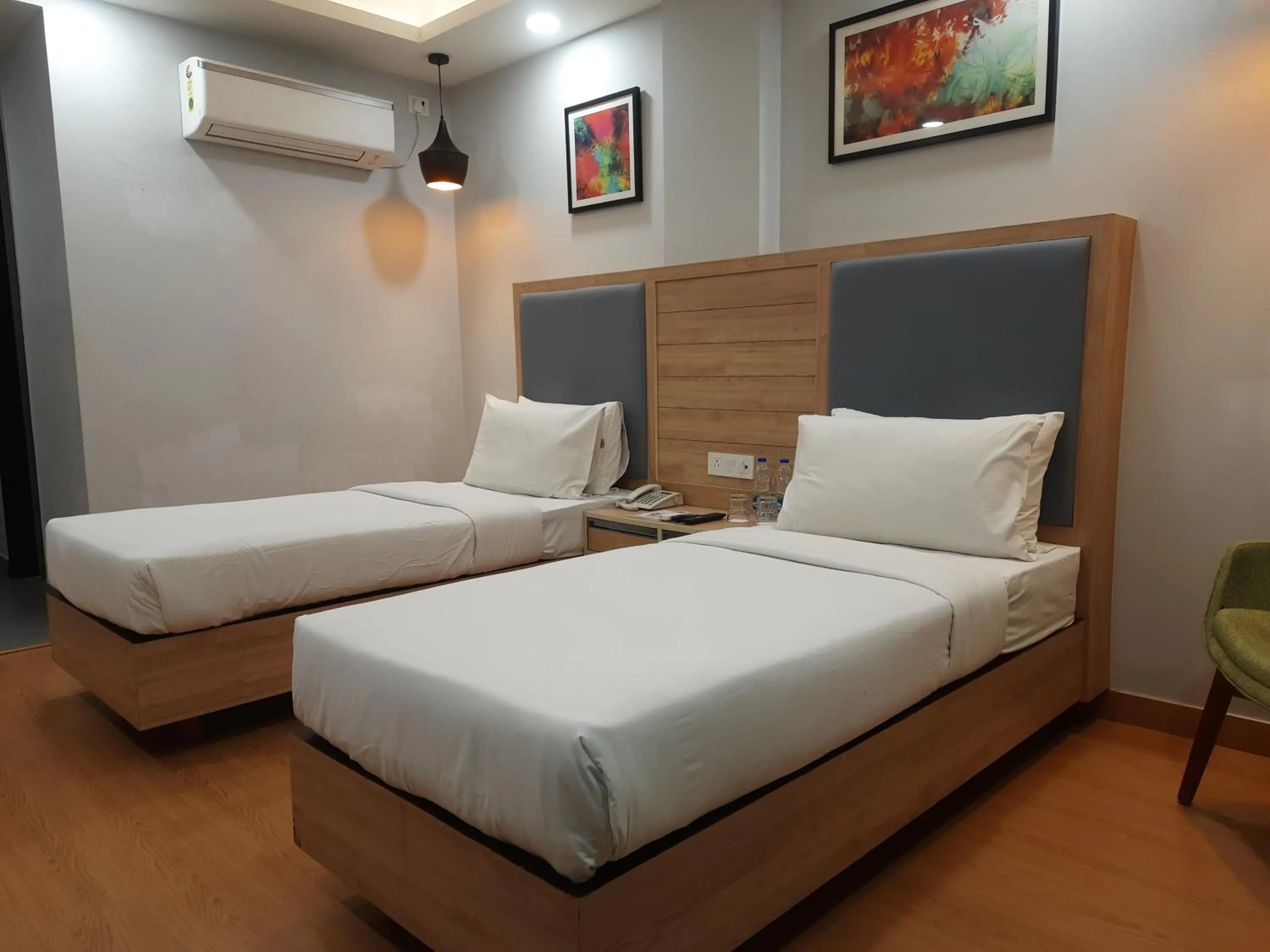 Bedroom, Bed in Inde Hotel Golf Course Extension, Gurgaon