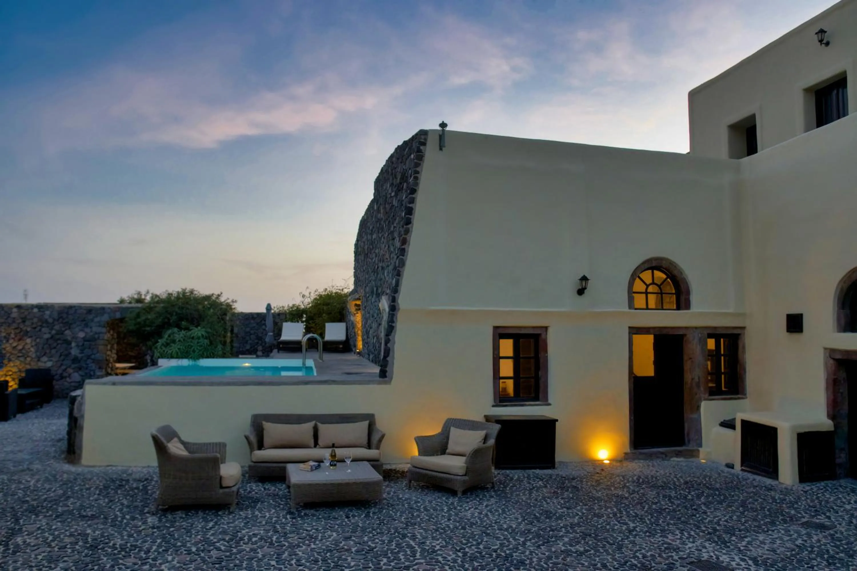 Property building in Santorini Heritage Villas