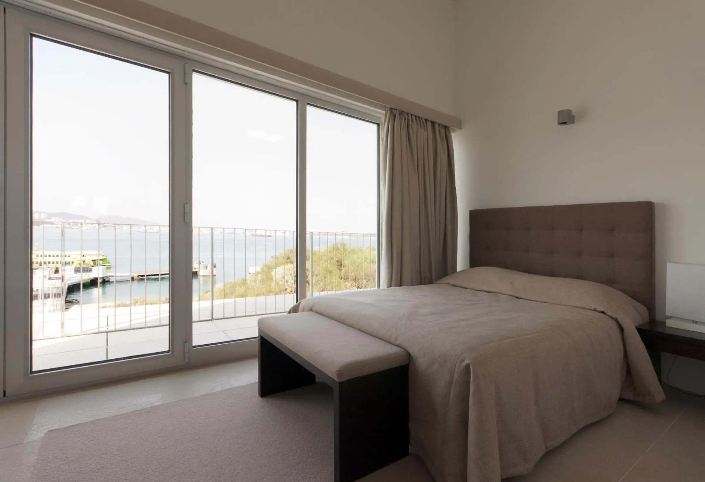 Bed in Troia Residence by The Editory - Apartamentos Marina Bed in Troia Residence by The Editory - Apartamentos Marina