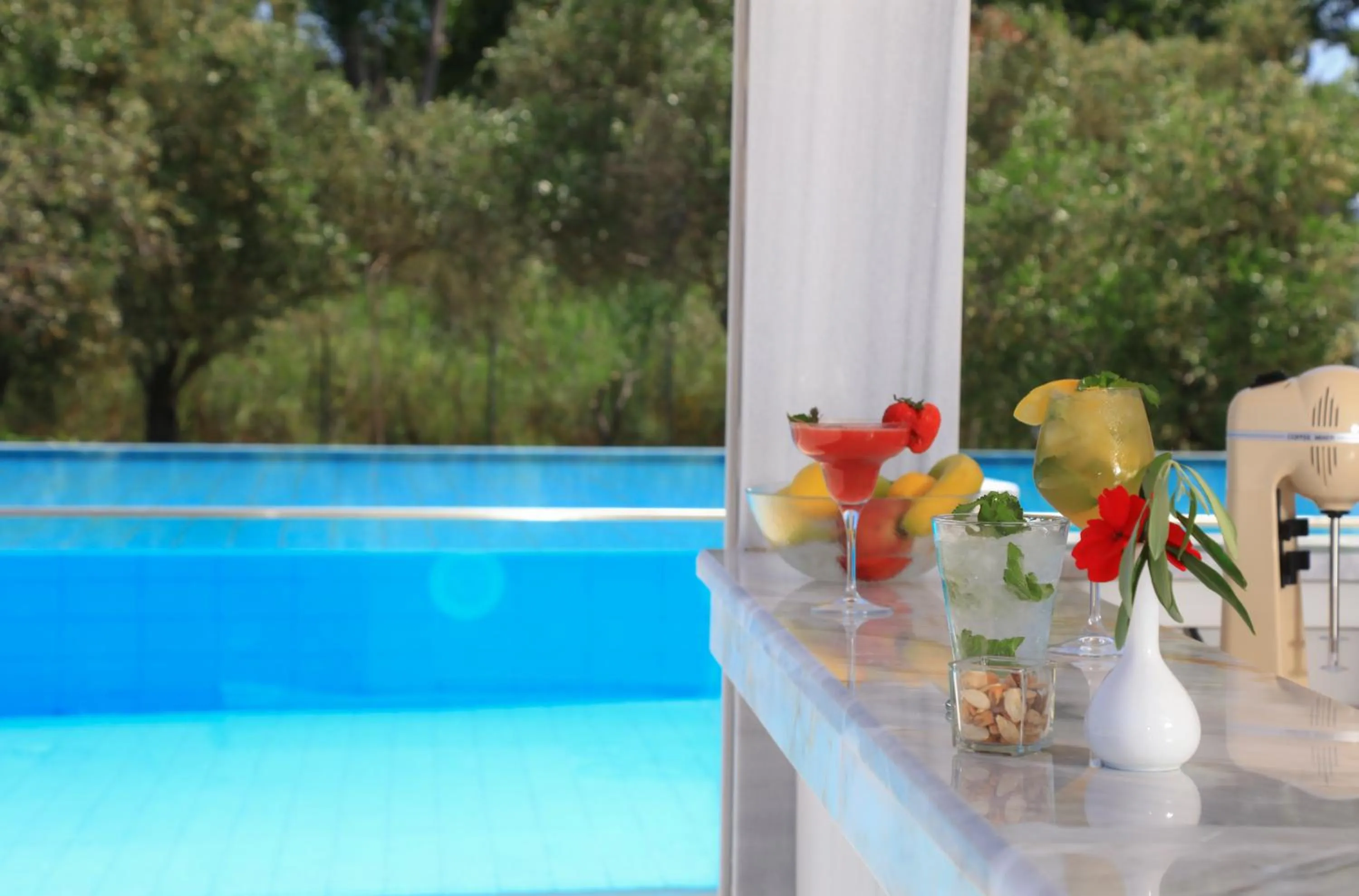 Food and drinks in Cavomarina Beach- Adults Only