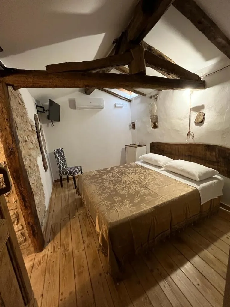 Bed in DOMUS VELA