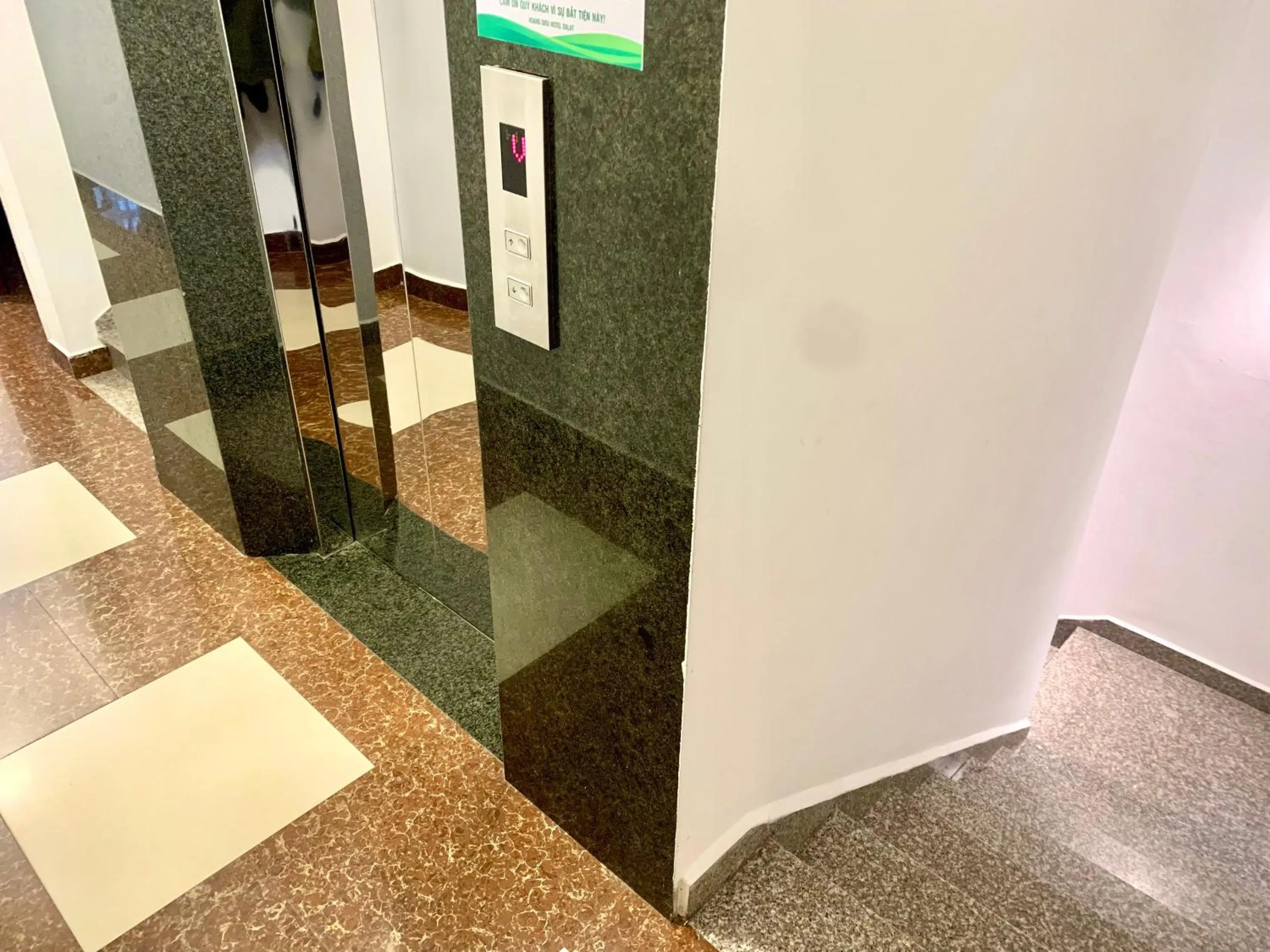 elevator in HOÀNG DIỆU DALAT