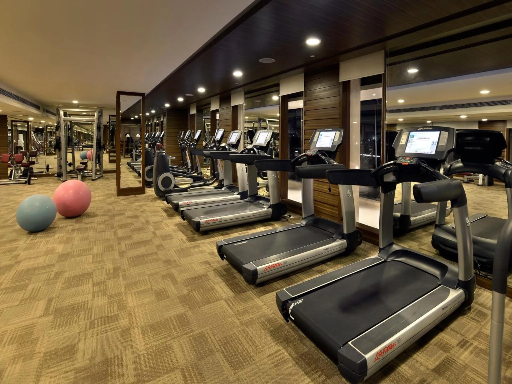 Spa and wellness centre/facilities in The Lalit Chandigarh