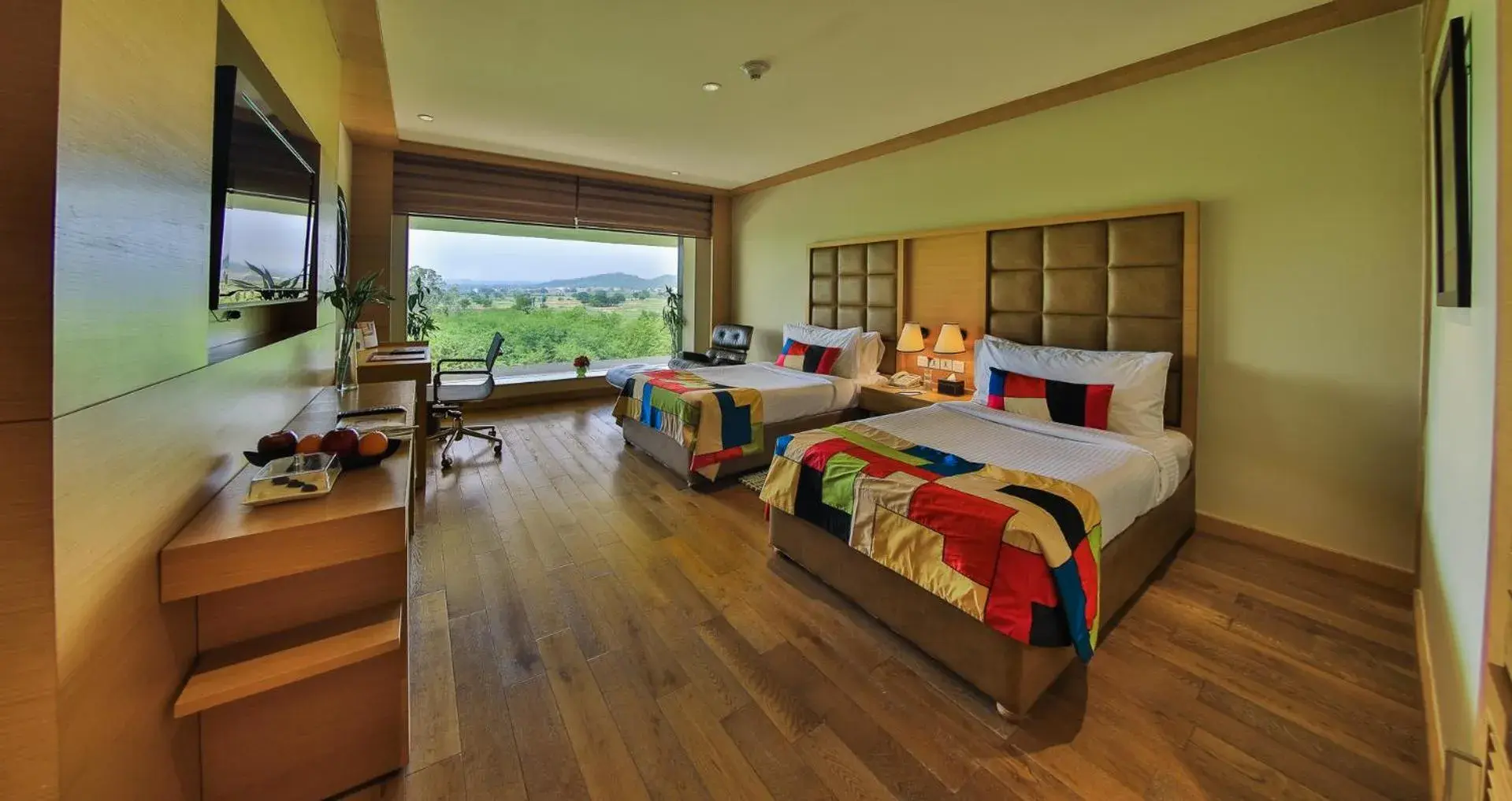 Bed in The Lalit Chandigarh Bed in The Lalit Chandigarh