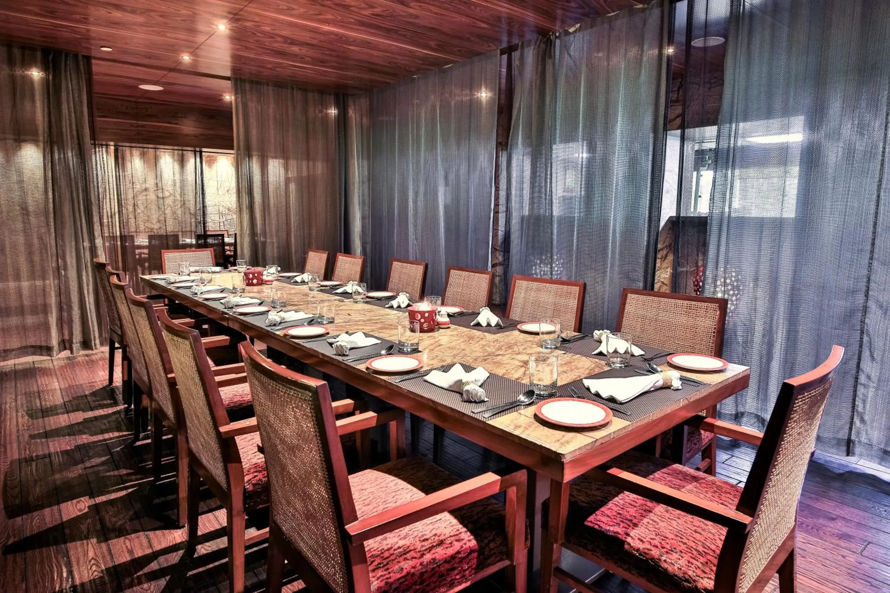 Restaurant/places to eat in The Lalit Chandigarh Restaurant/places to eat in The Lalit Chandigarh