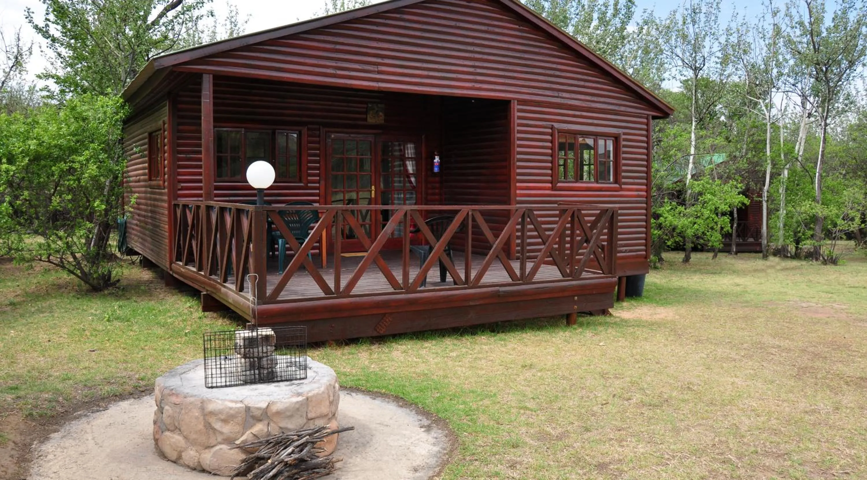 Property building in Intaba Thulile