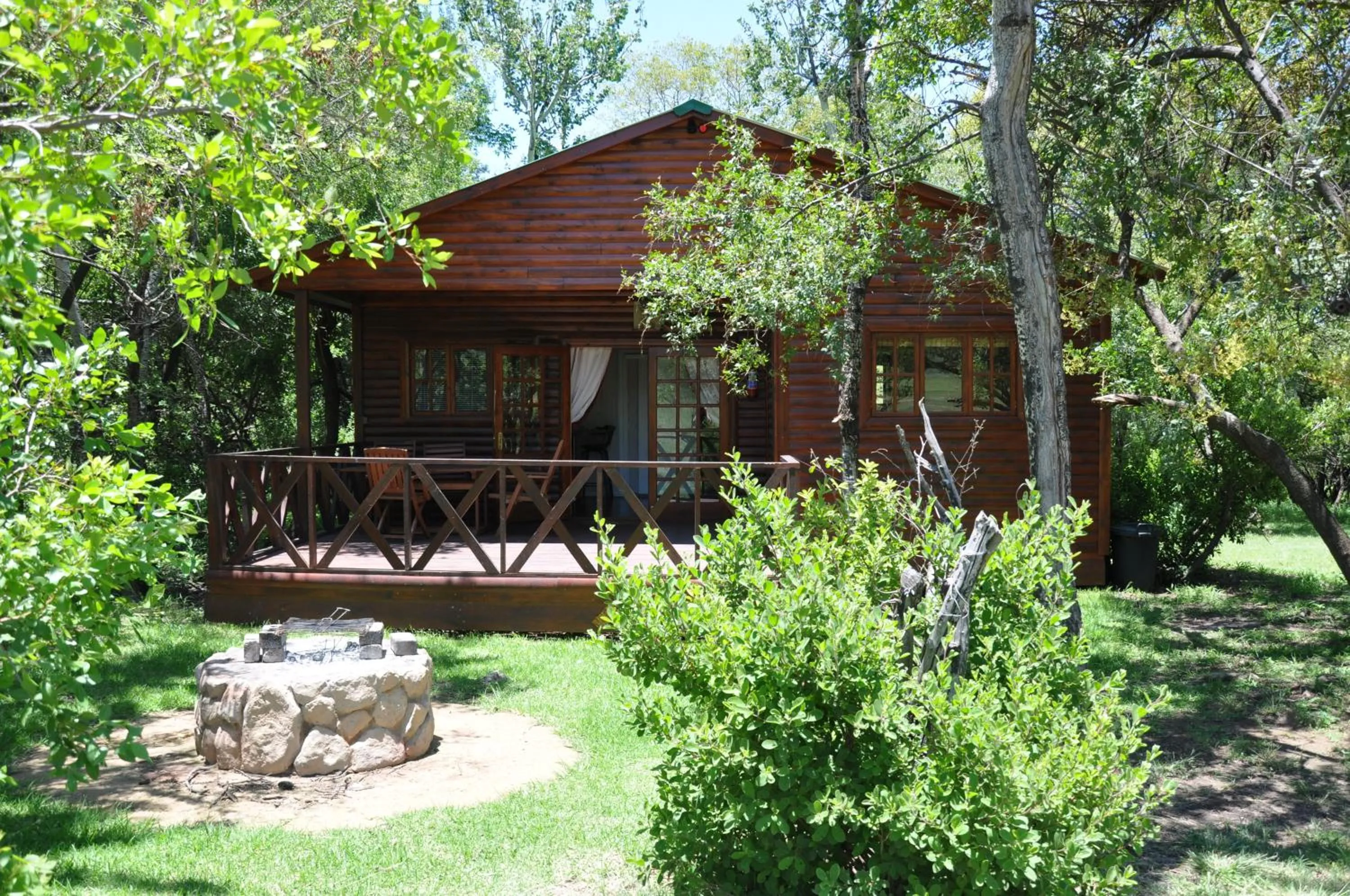 Property building in Intaba Thulile