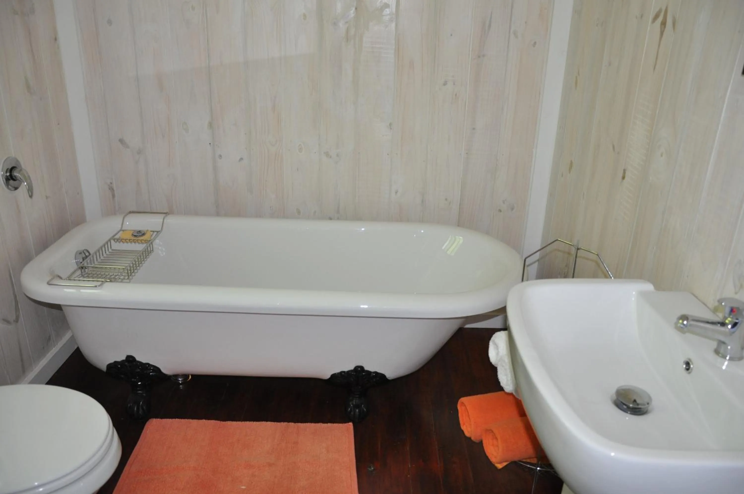 Bathroom in Intaba Thulile