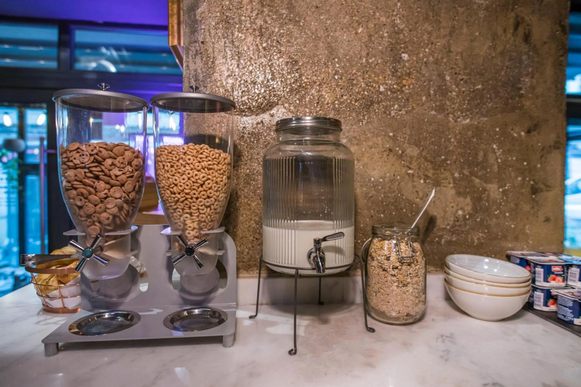 Breakfast in Hotel Forty One